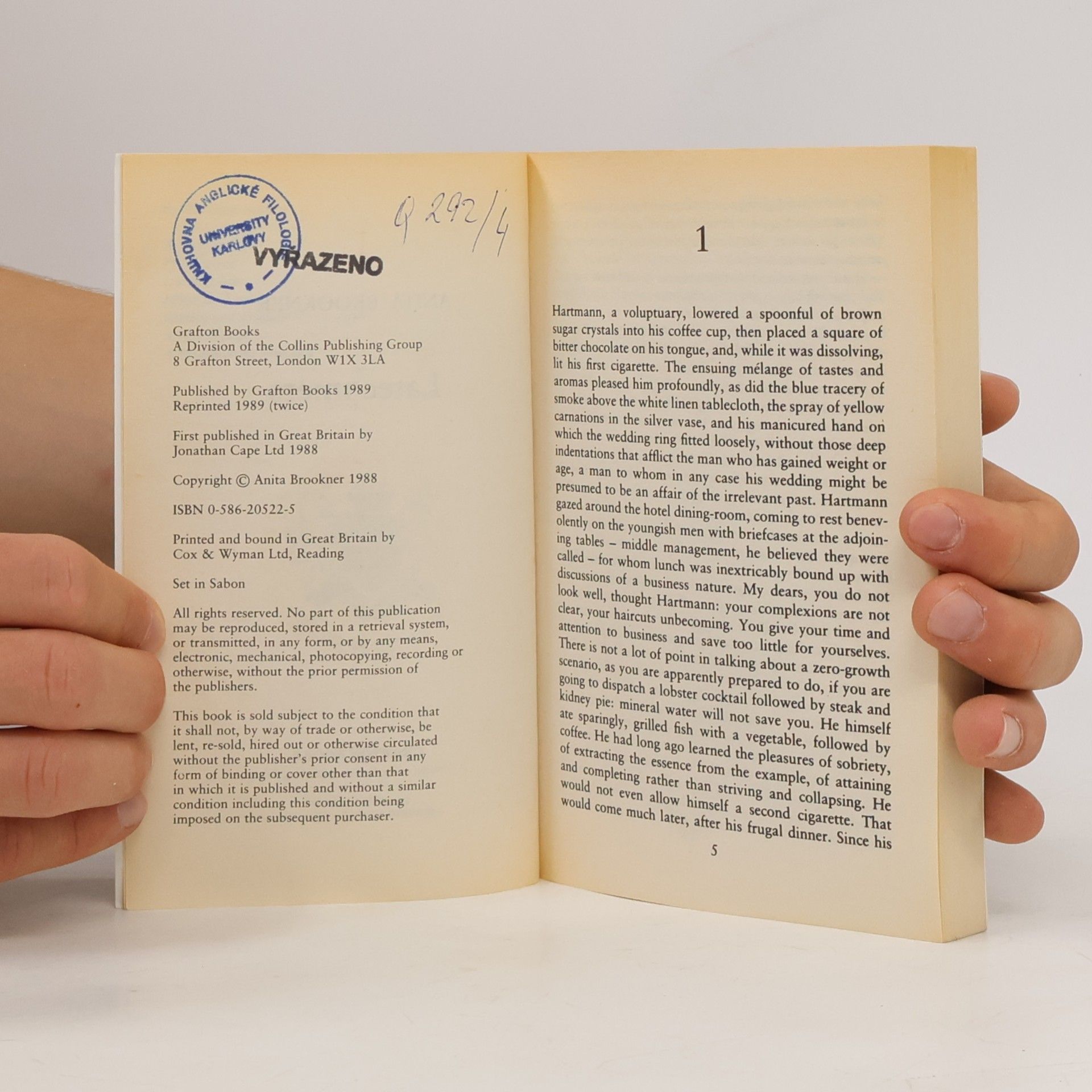Anita Brookner Latecomers