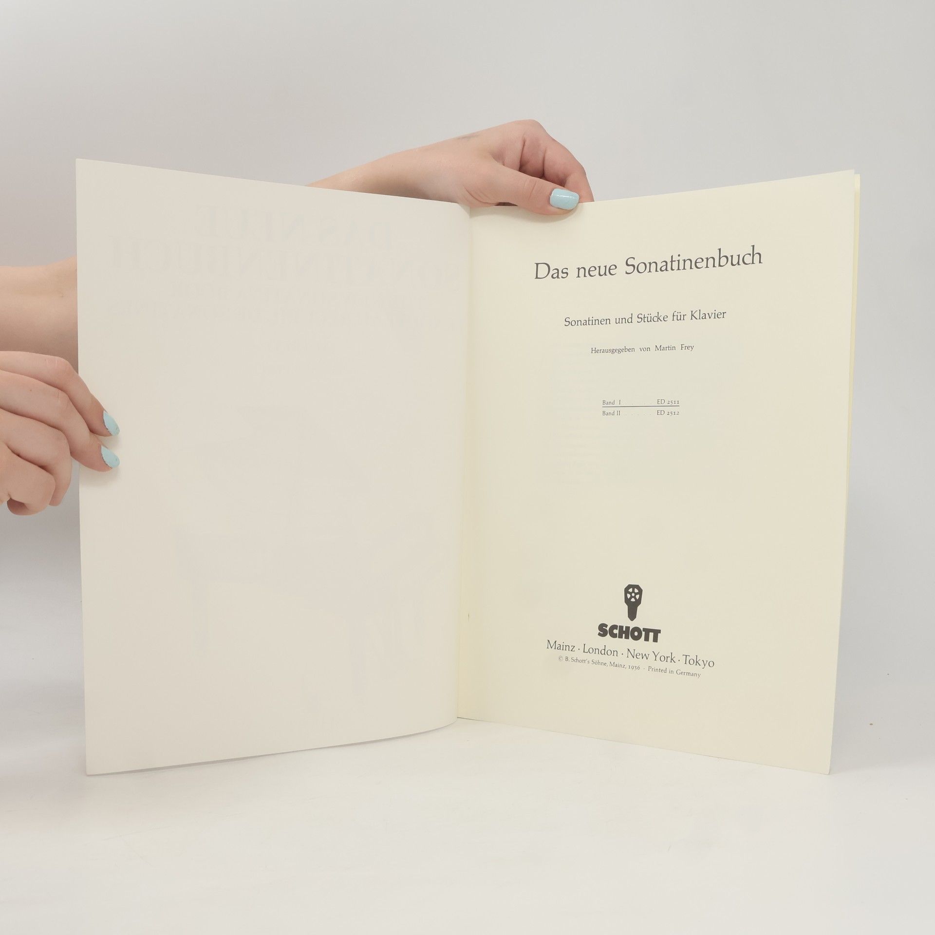Collectif d'auteurs Das neue Sonatinenbuch. The New Sonatina Book. Le nouveau recueil de sonatines