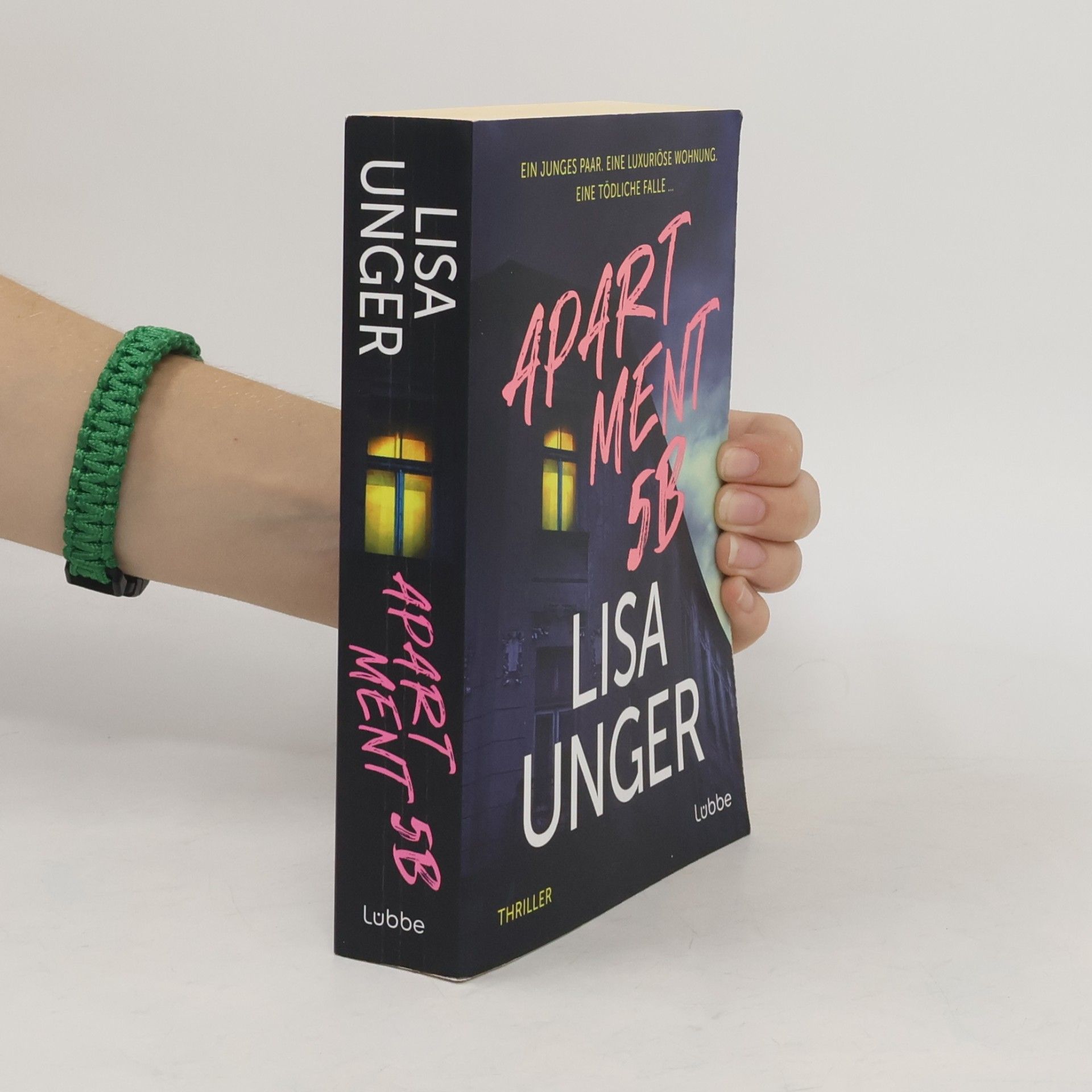 Lisa Unger Apartment 5B