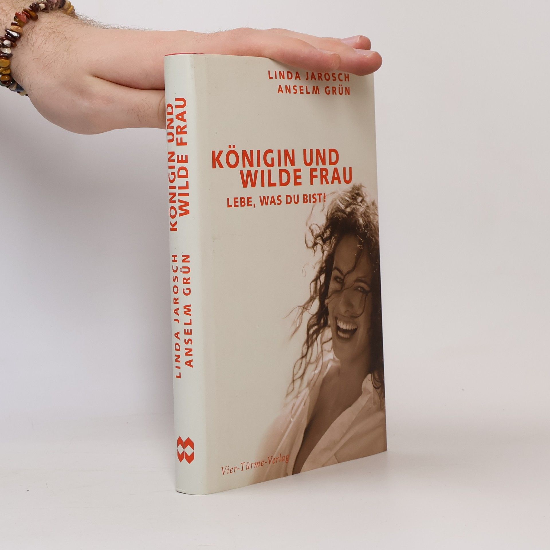 Linda Jarosch Königin und wilde Frau