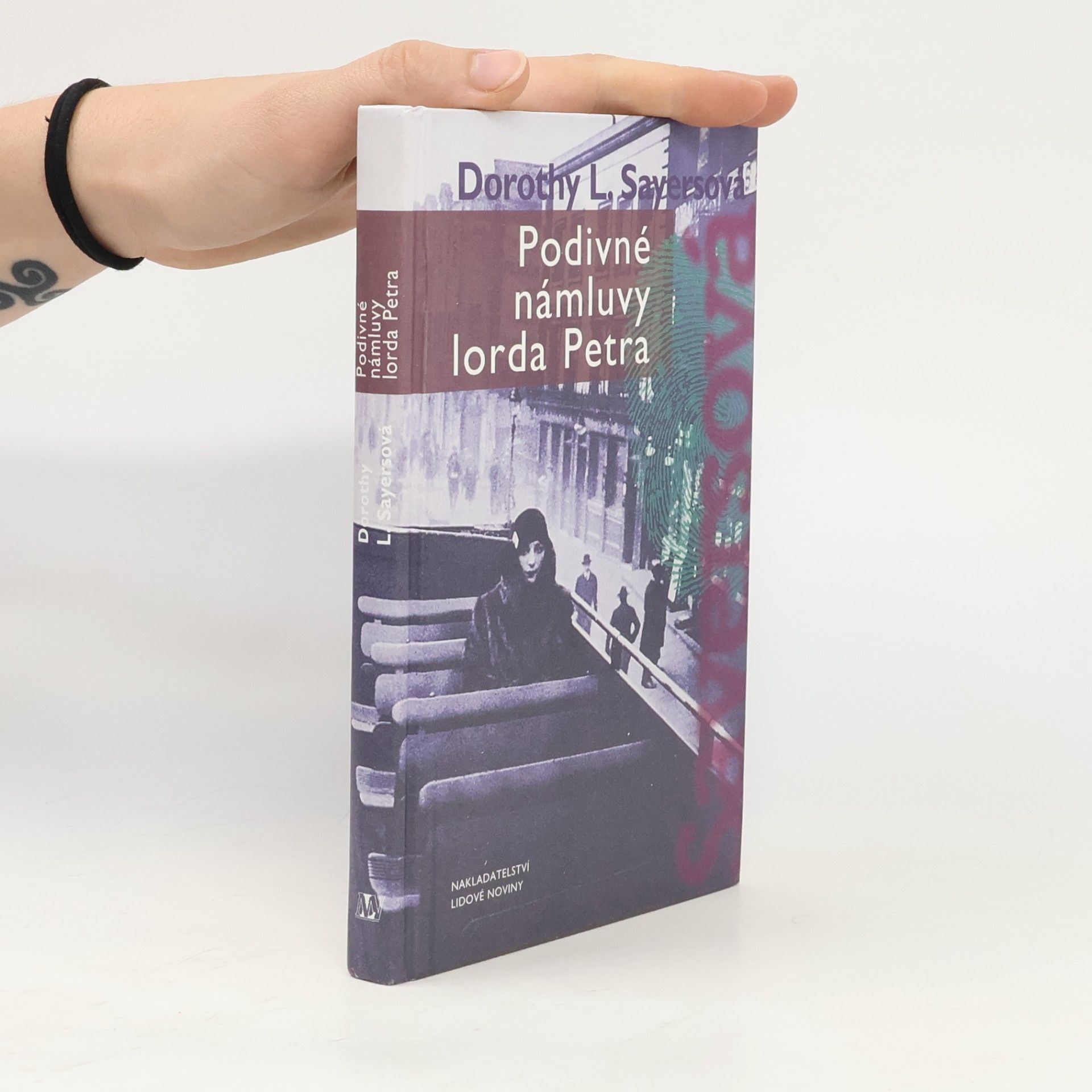 Dorothy L. Sayers Podivné námluvy lorda Petra