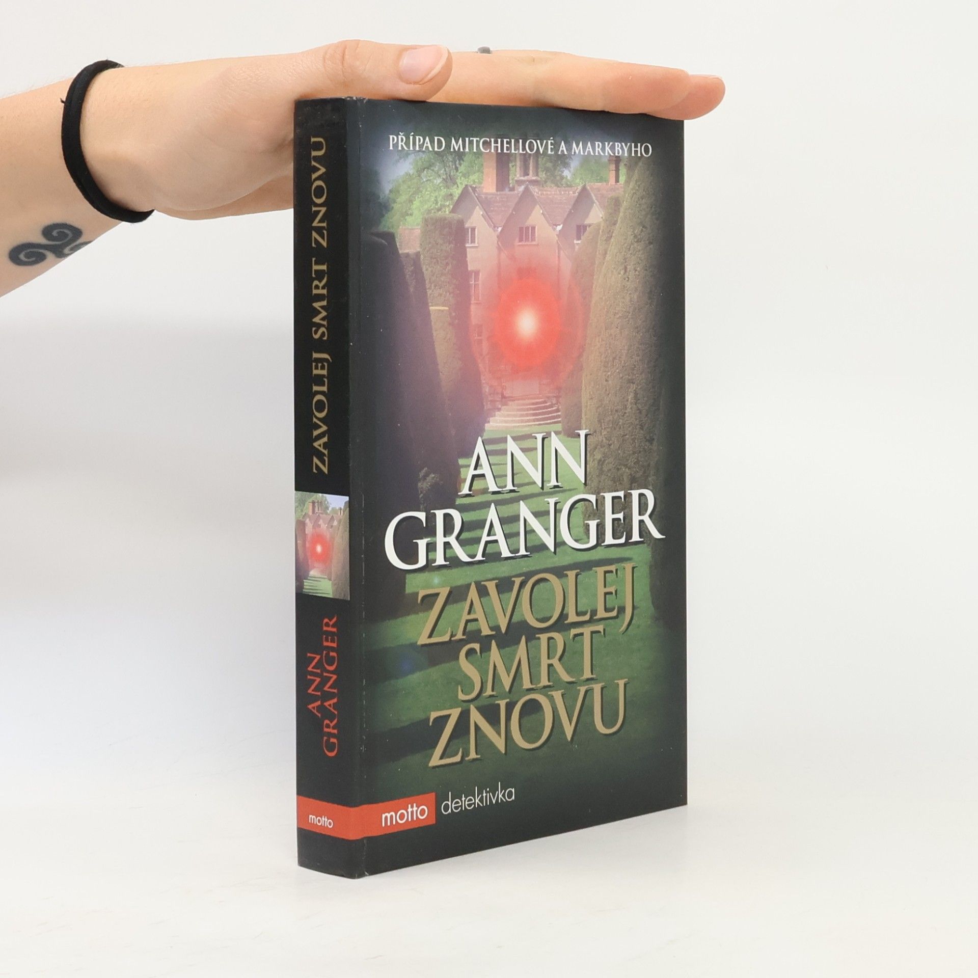 Ann Granger Zavolej smrt znovu