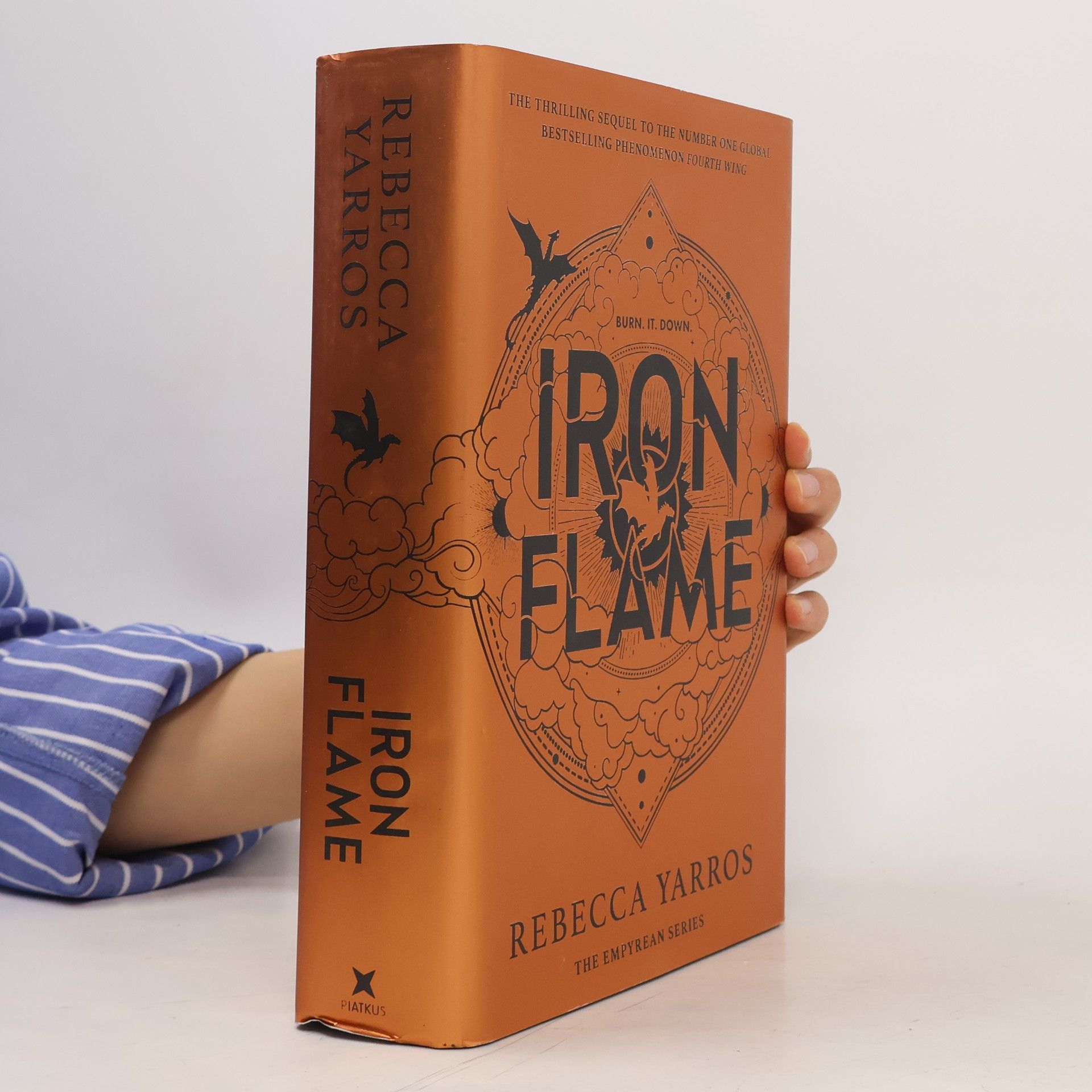 Rebecca Yarros Iron Flame