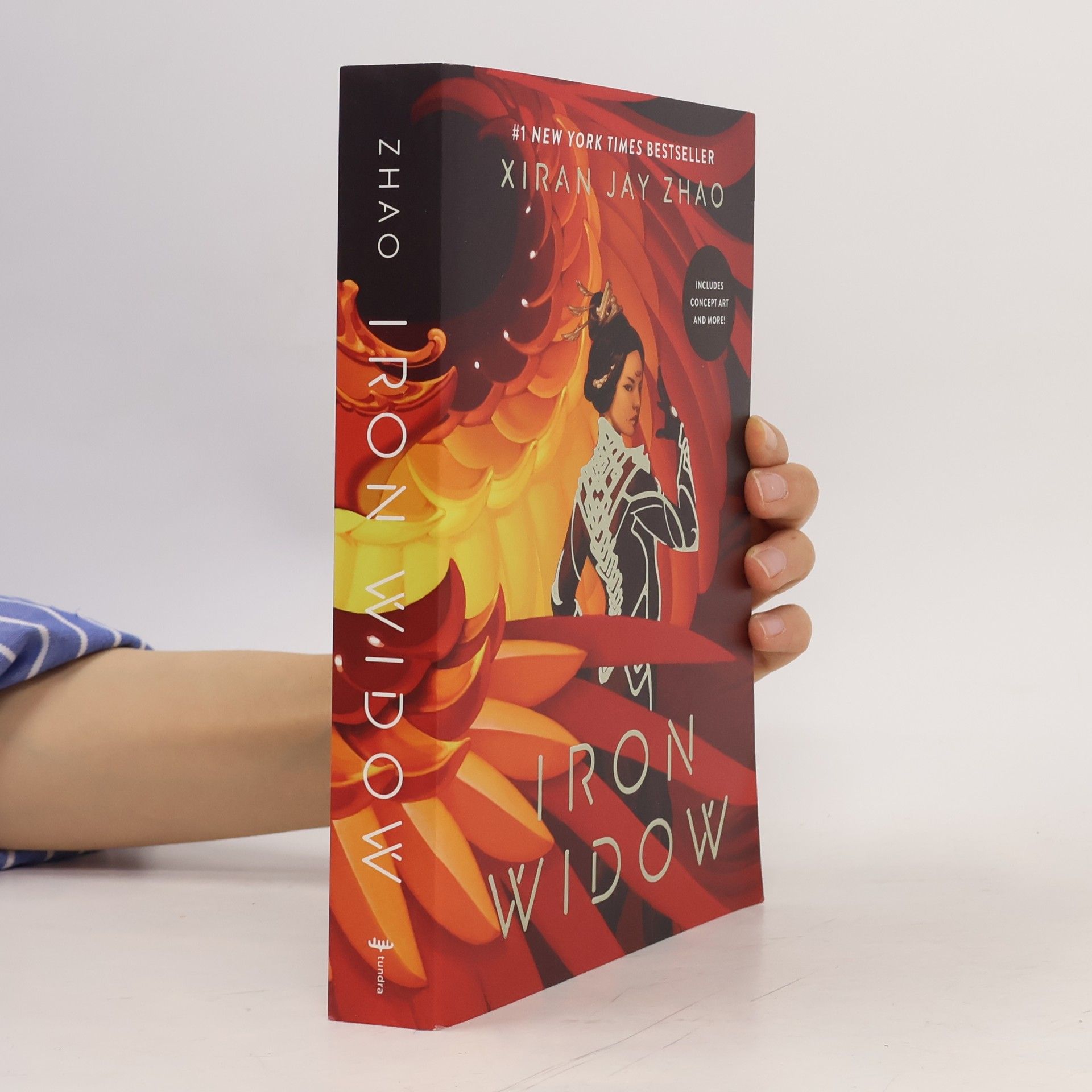 Xiran Jay Zhao Iron Widow