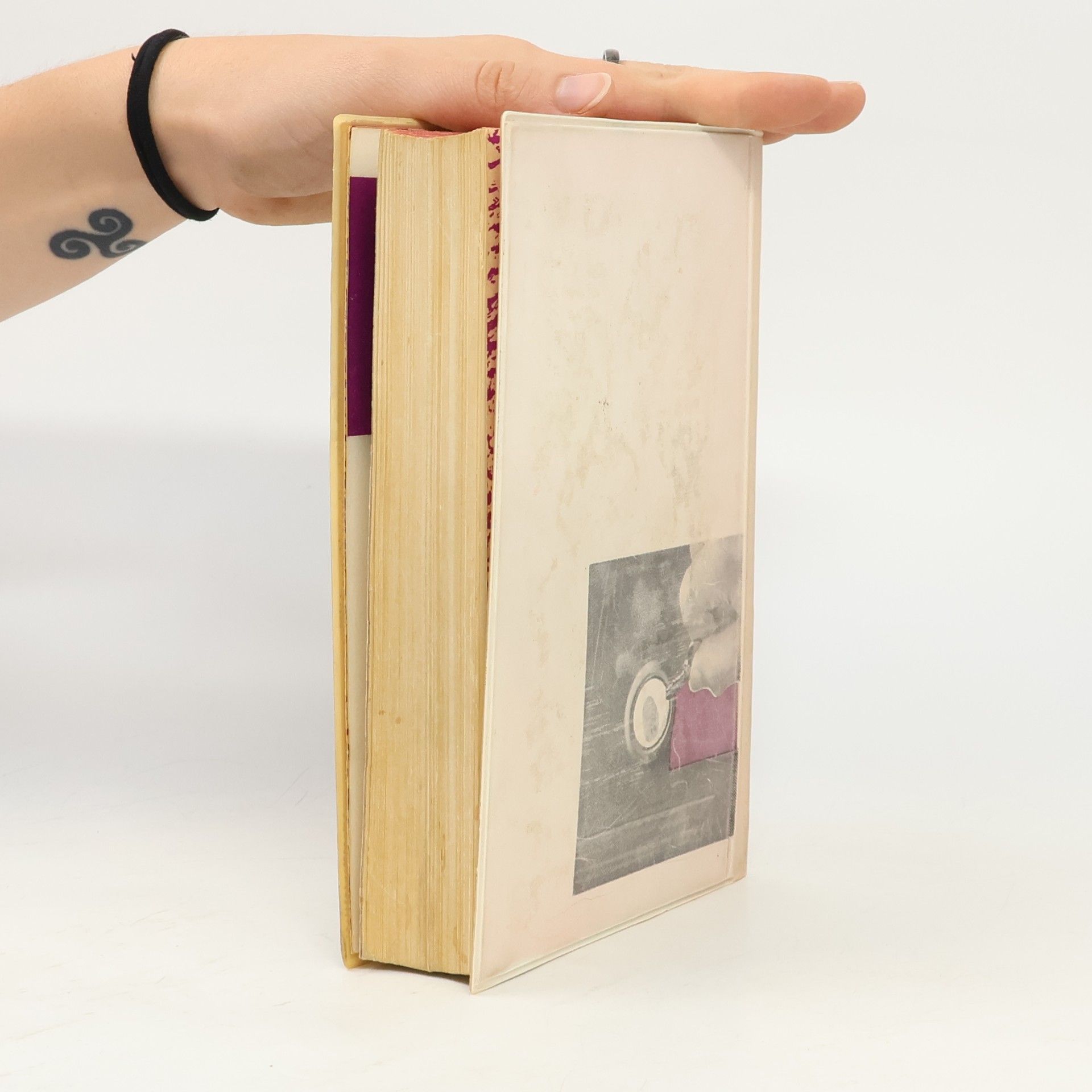 Dashiell Hammett Tři krvavé historie