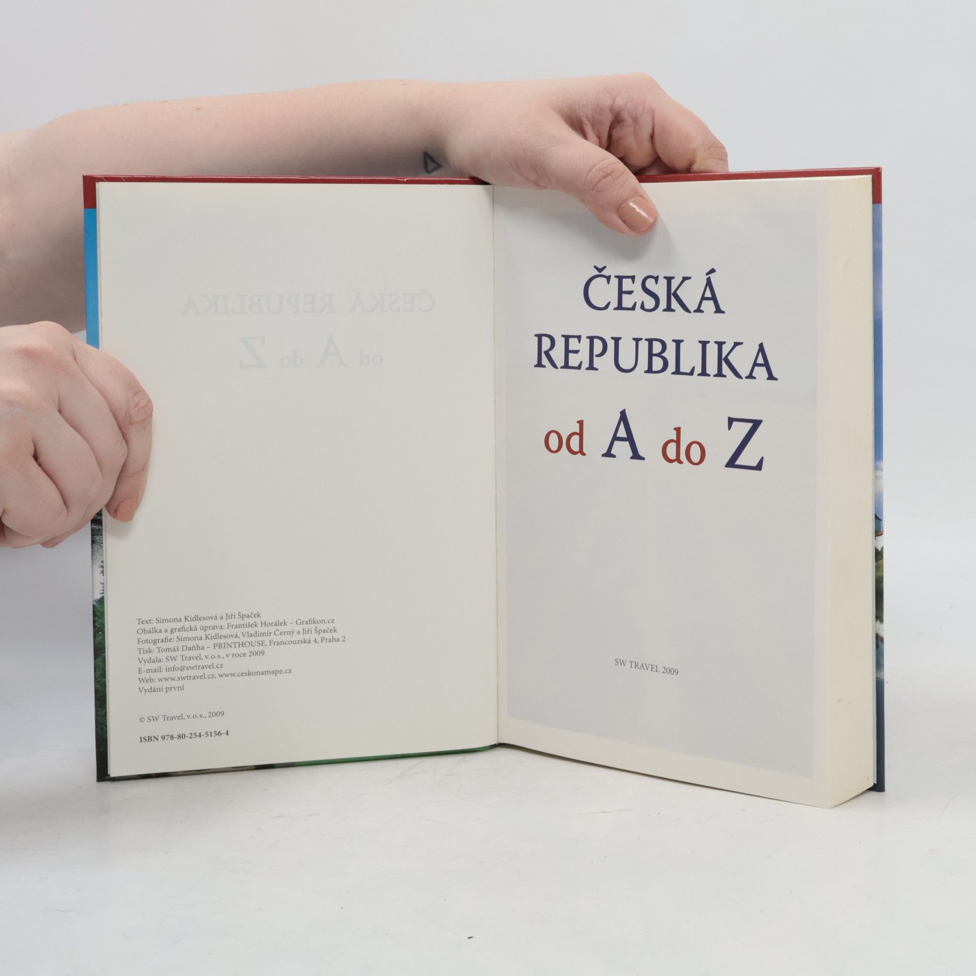 Simona Kidlesová Česká republika od A do Z: Turisticko-vlastivědná encyklopedie