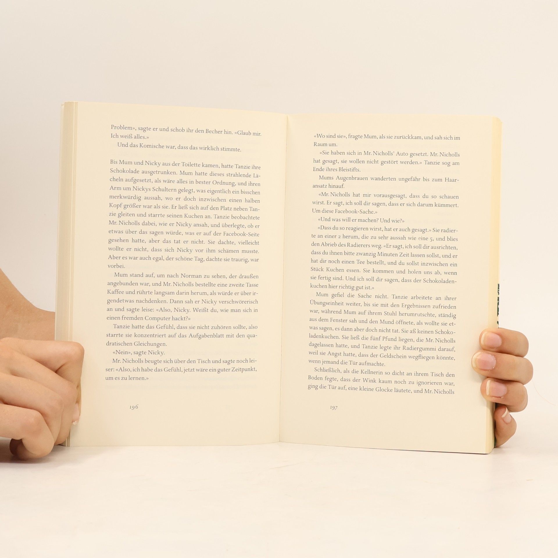 Jojo Moyes Weit weg und ganz nah