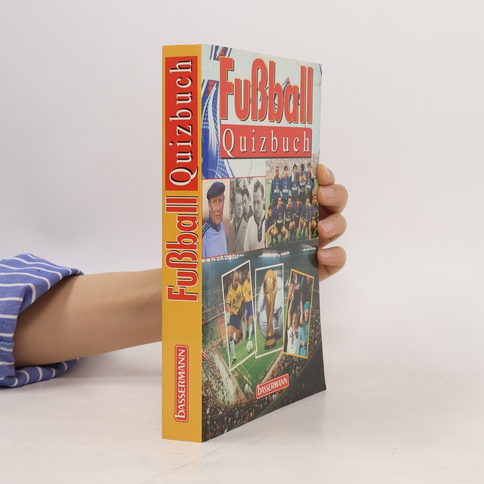 Collectif d'auteurs Fussball Quizbuch