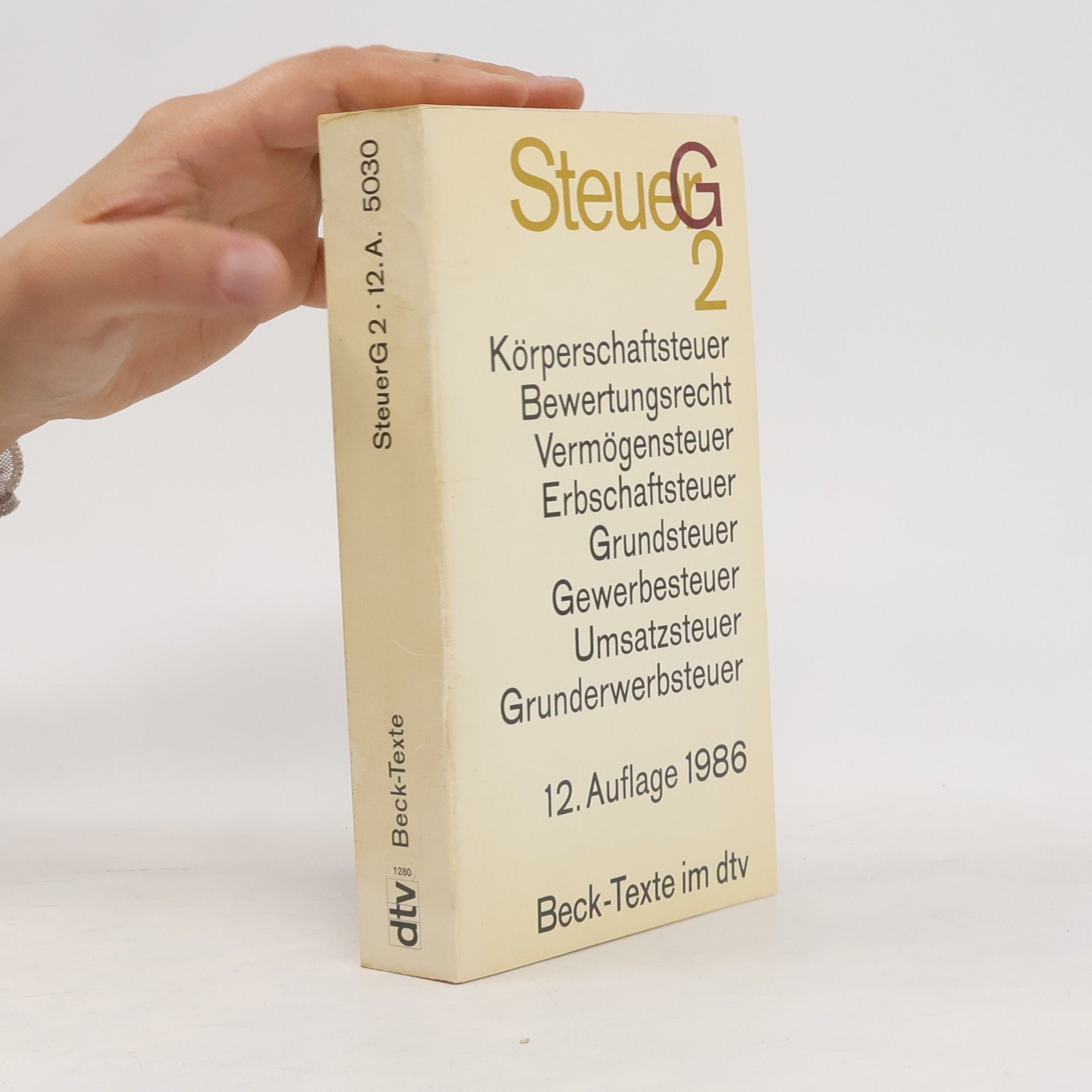 Collectif d'auteurs Steuergesetze 2