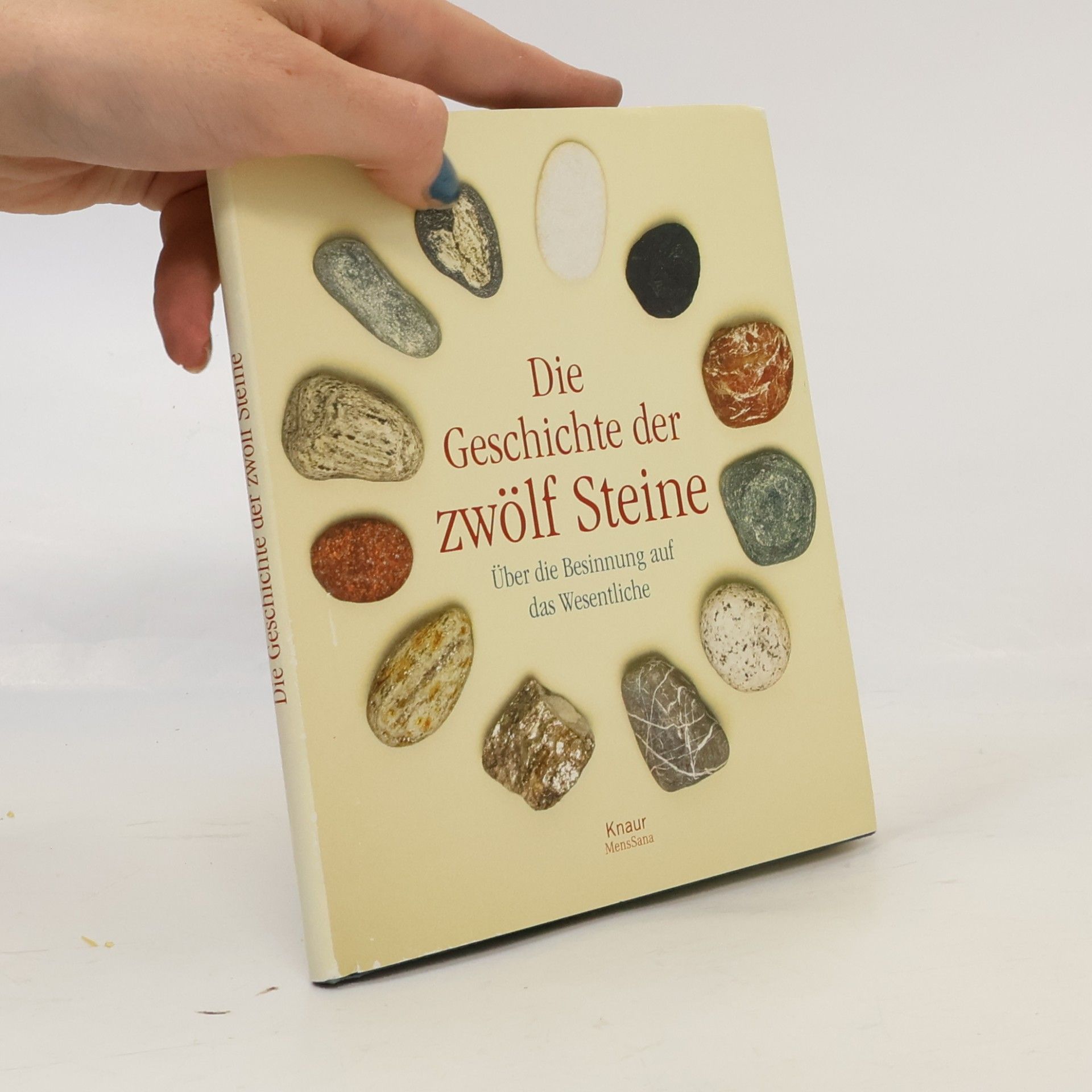 Die Geschichte der zwölf Steine