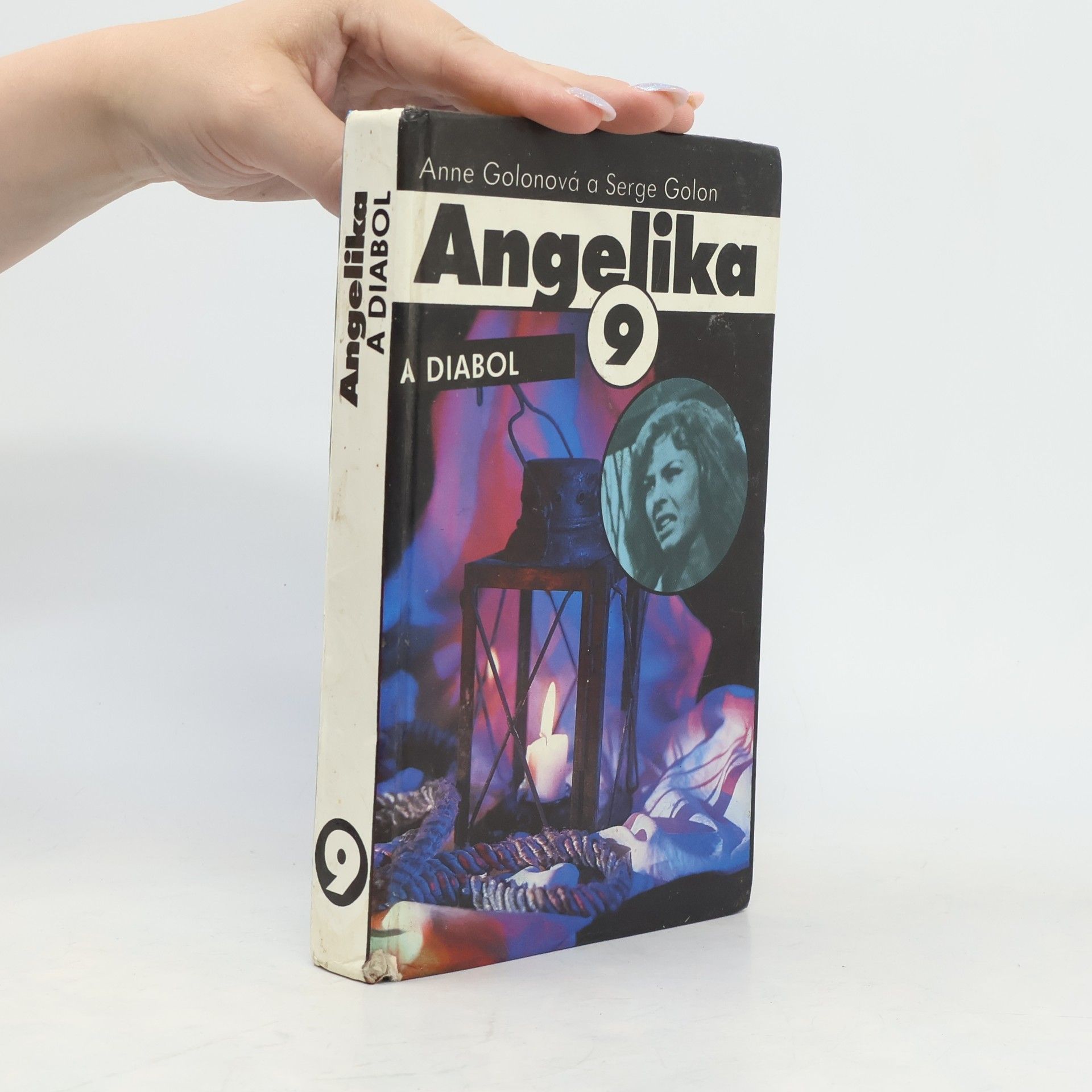 Anne Golon Angelika a diabol