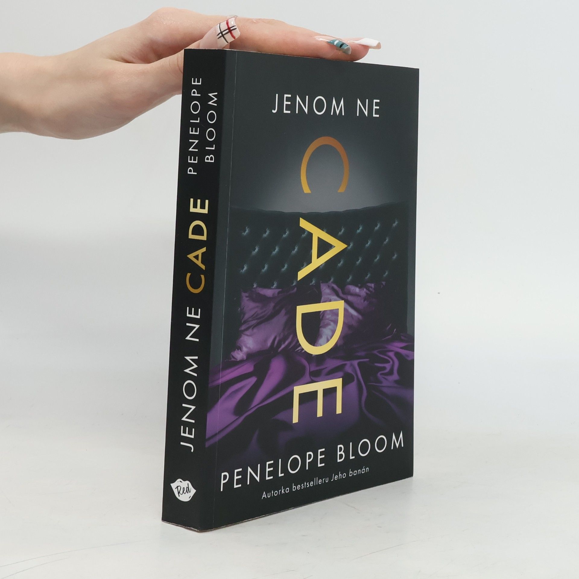 Penelope Bloom Jenom ne Cade