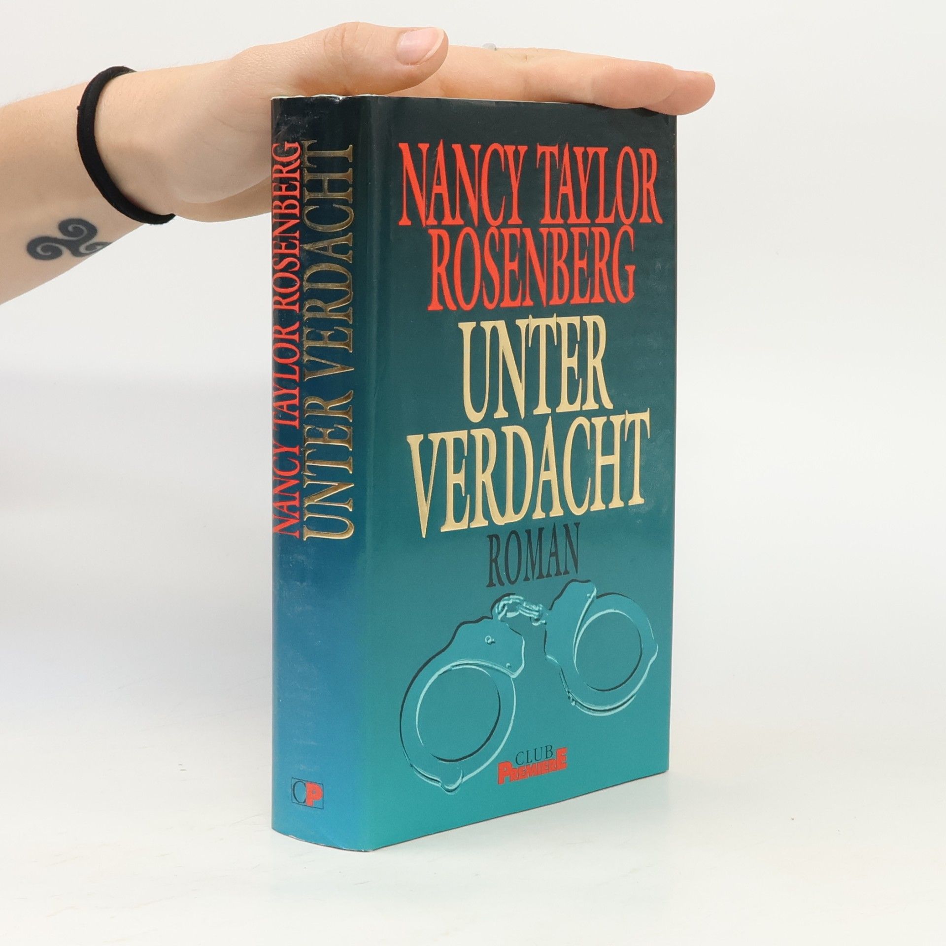 Nancy Taylor Rosenberg Unter verdacht