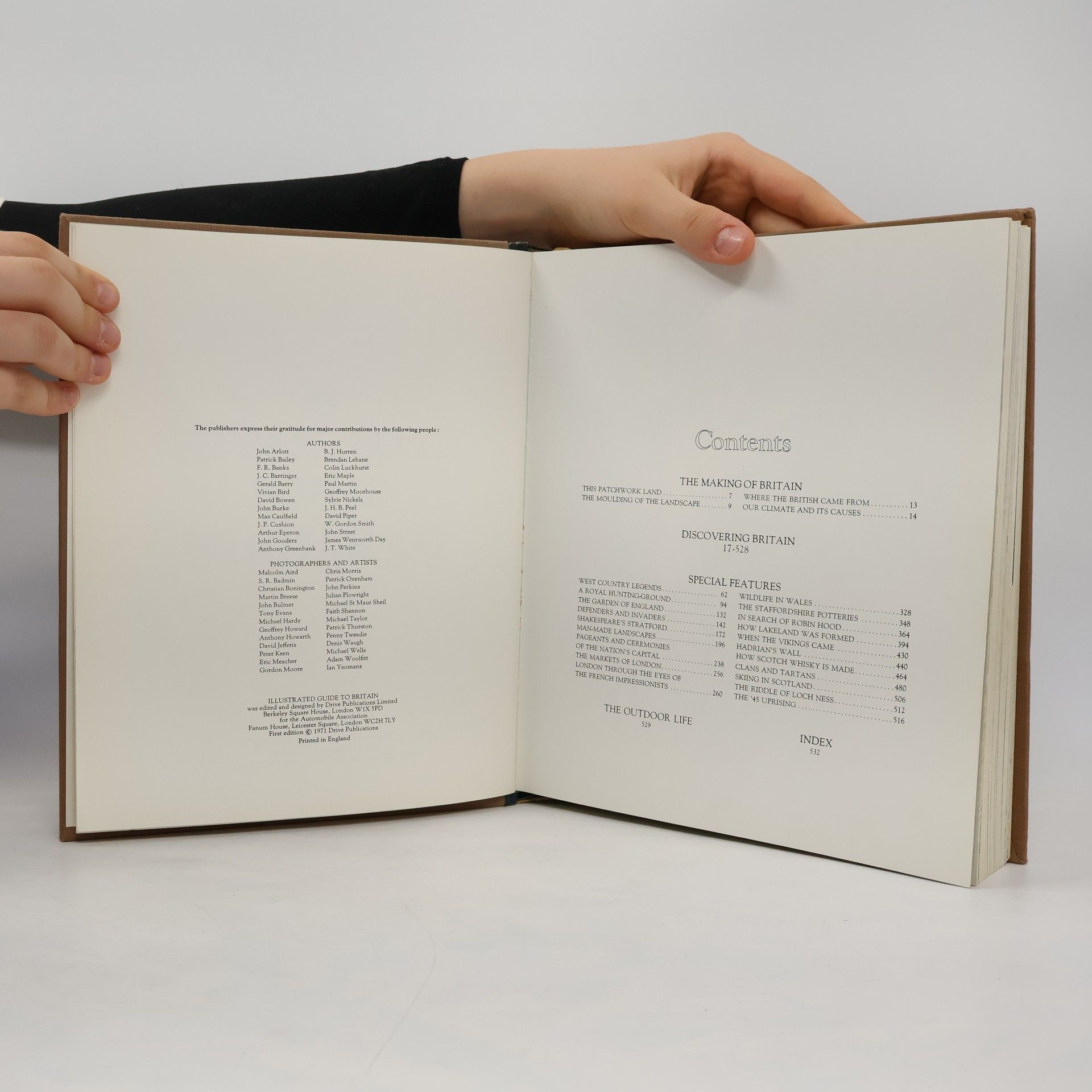 Automobile Association Illustrated Guide to Britain