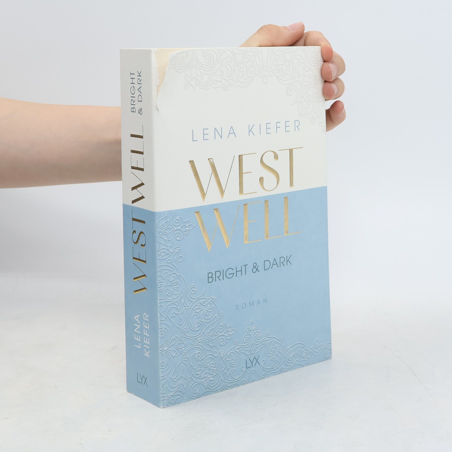 Lena Kiefer Westwell. Bright & Dark