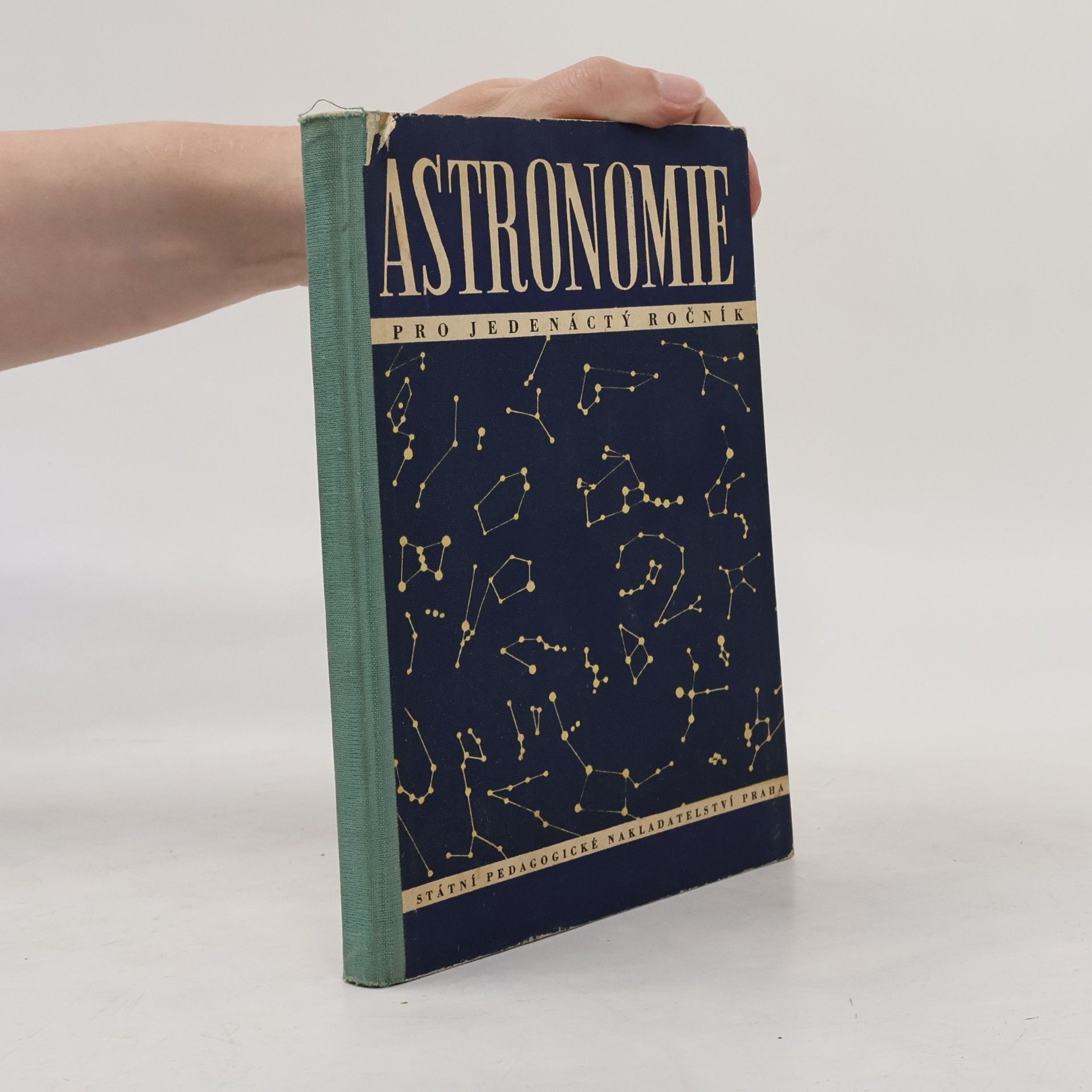 Various authors Astronomie pro jedenáctý ročník