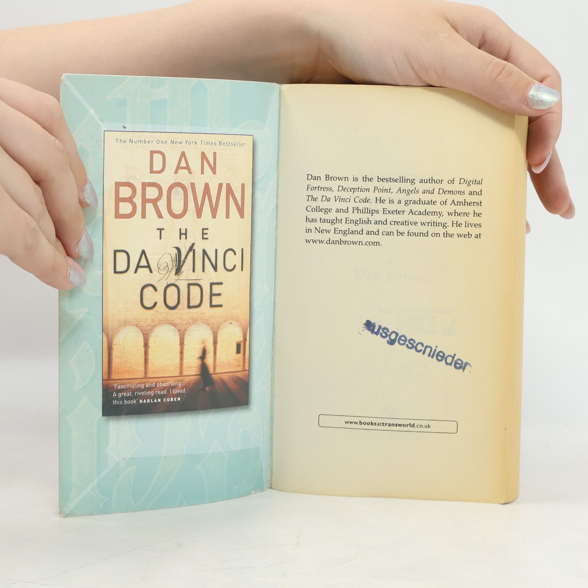 Dan Brown Angels and Demons