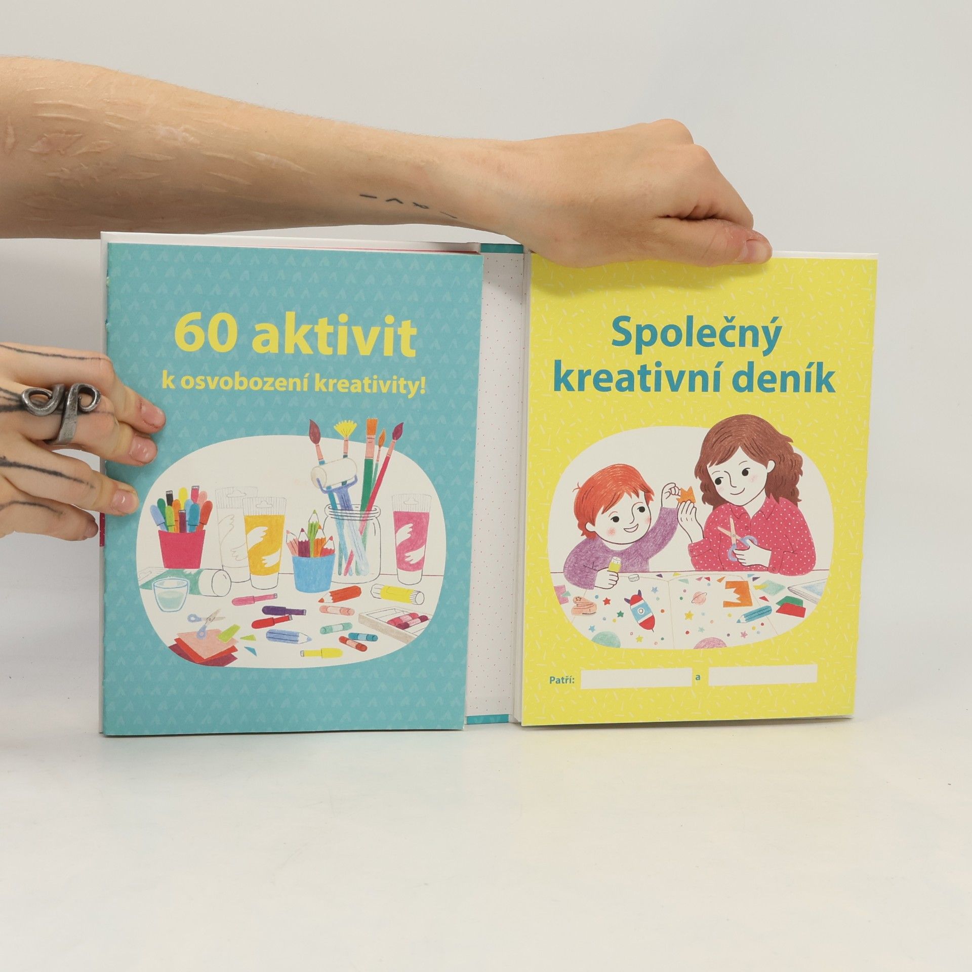Virginie Loth Aktivity pro čtyři ruce: Sdílejte s dítětem společný kreativní deník