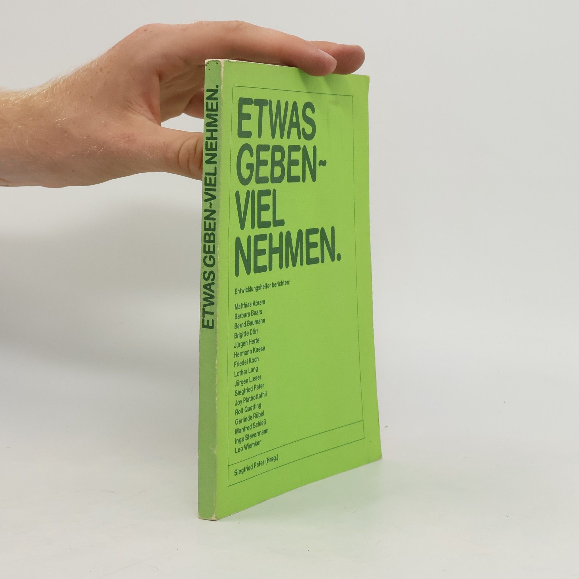 AA.VV. Etwas Geben-viel Nehmen