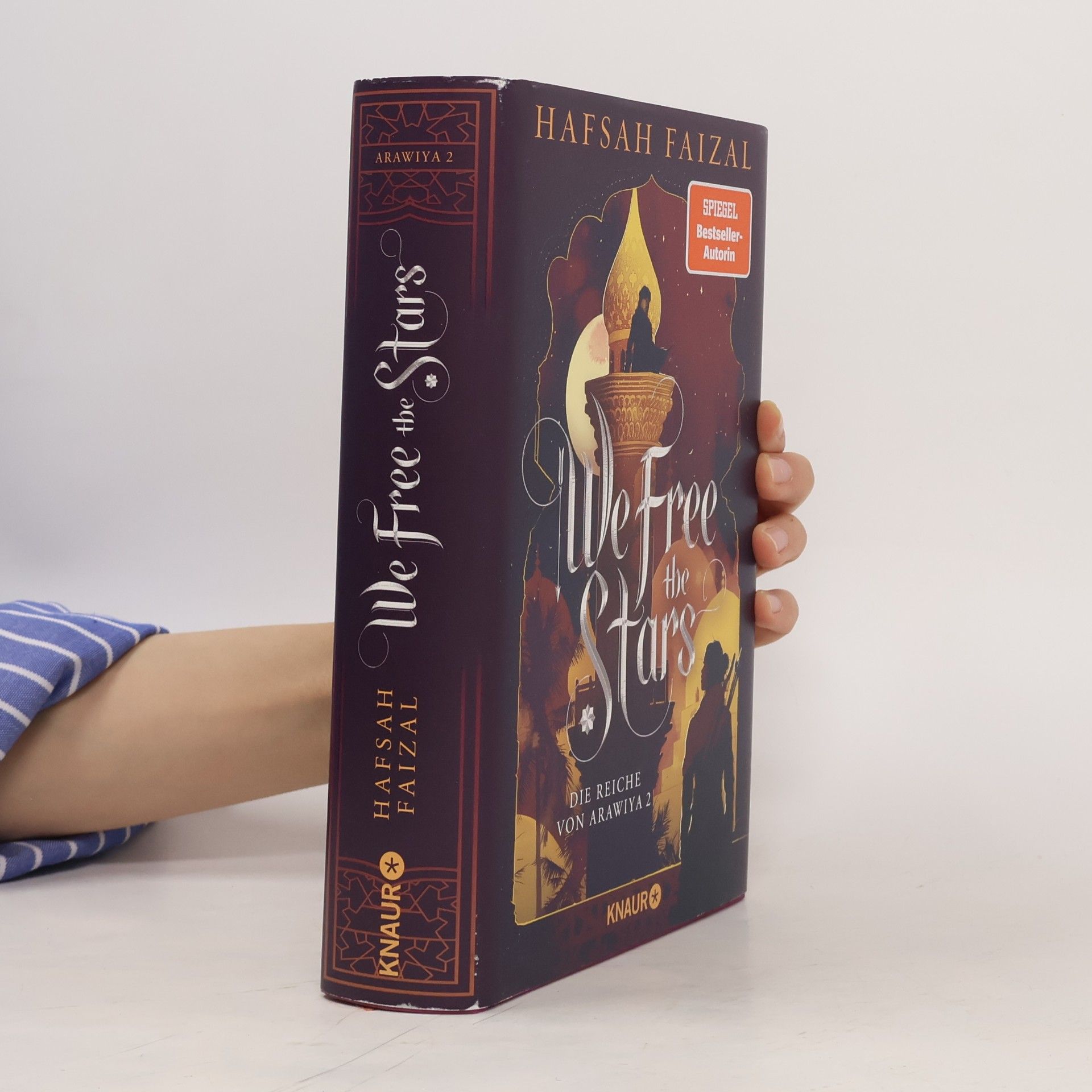 Hafsah Faizal We free the Stars / Die Reiche von Arawiya Bd.2