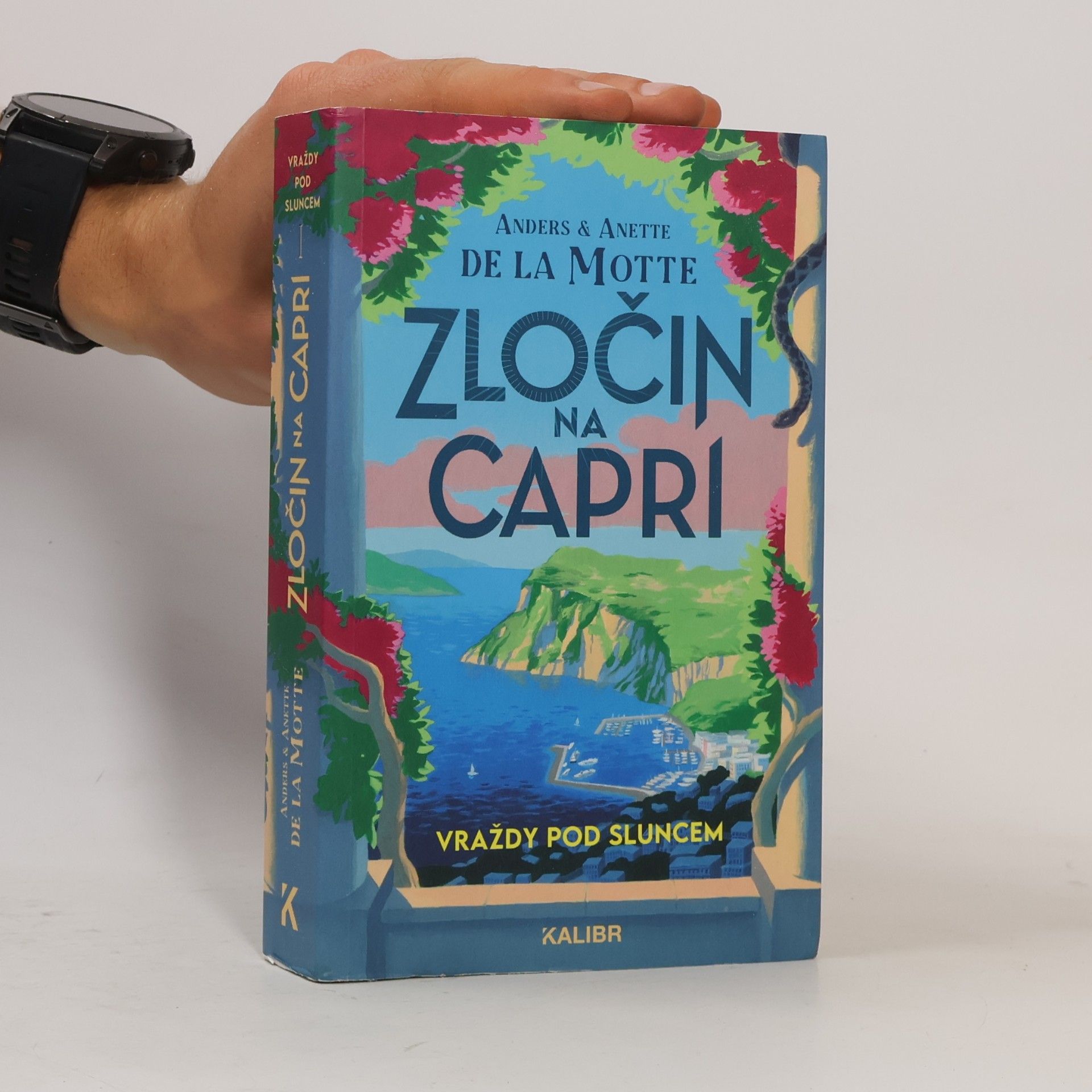 Anette De la Motte Vraždy pod sluncem 1: Zločin na Capri