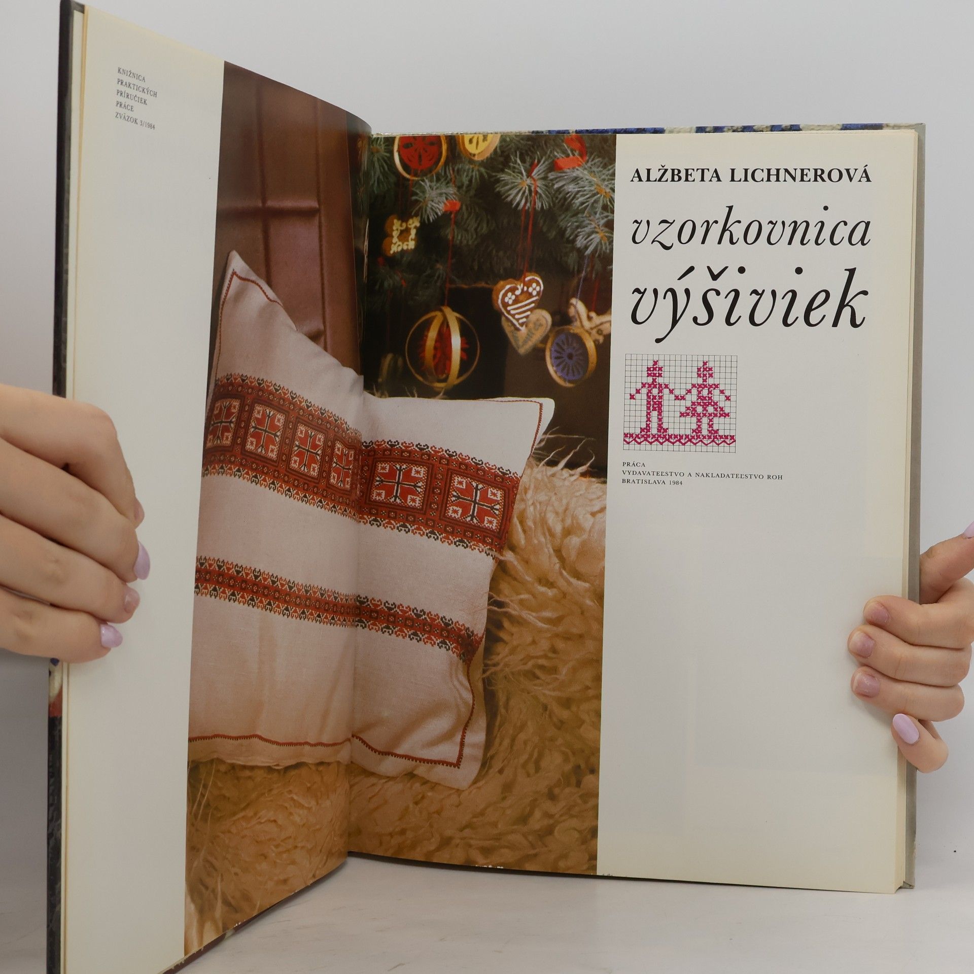 Alžbeta Lichnerová Vzorkovnica výšiviek