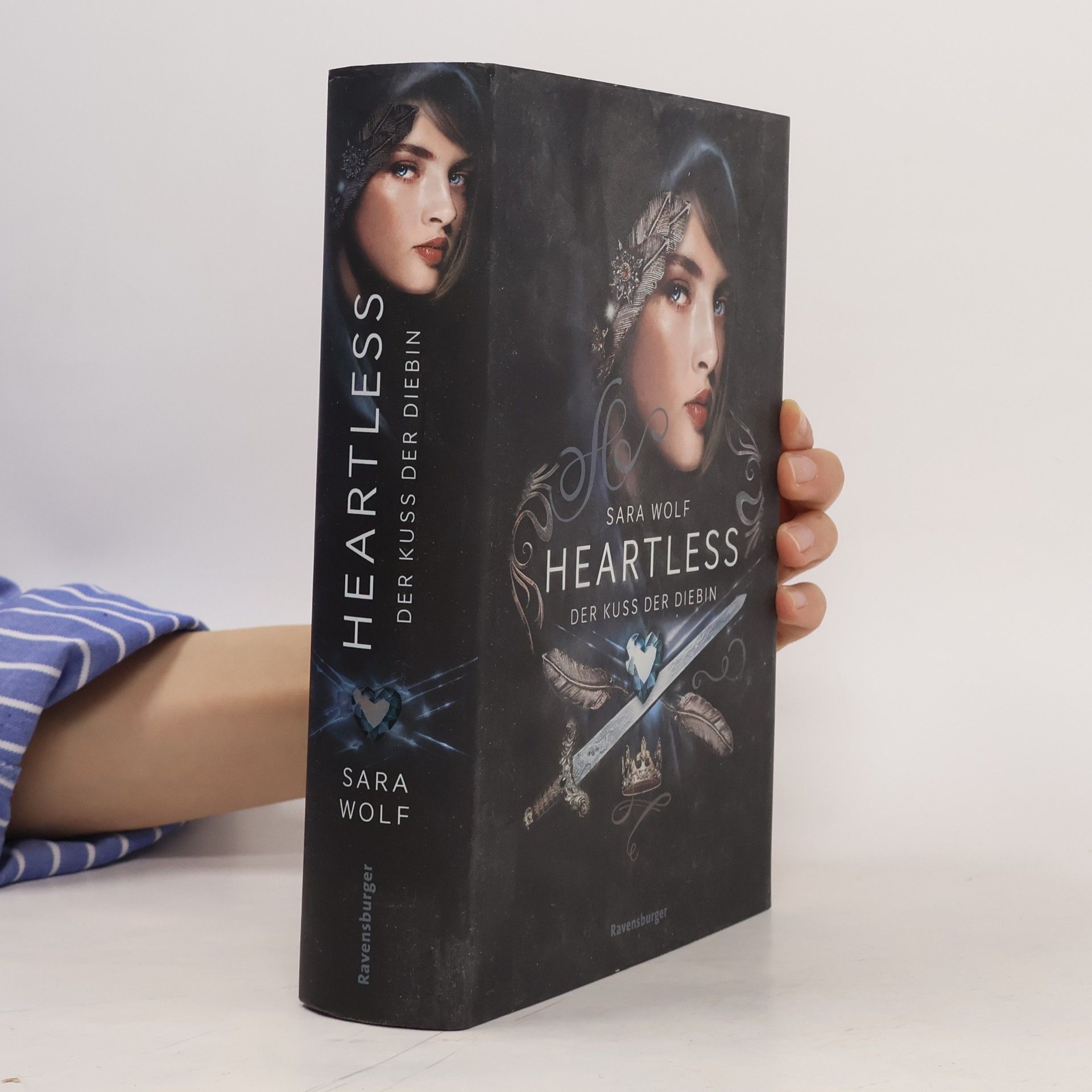 Sara Wolf Heartless 1: Der Kuss der Diebin