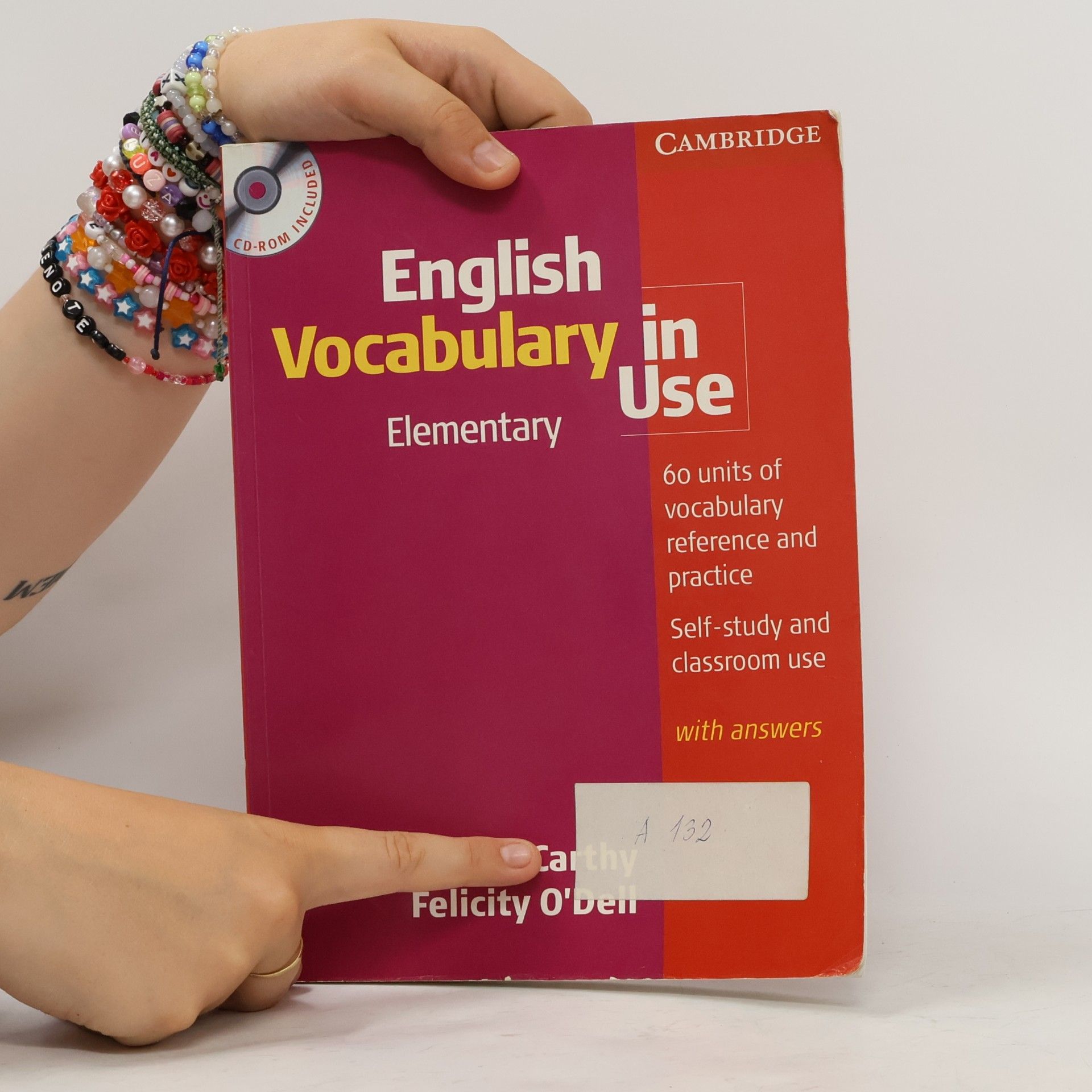 Felicity O'Dell English vocabulary in use : elementary