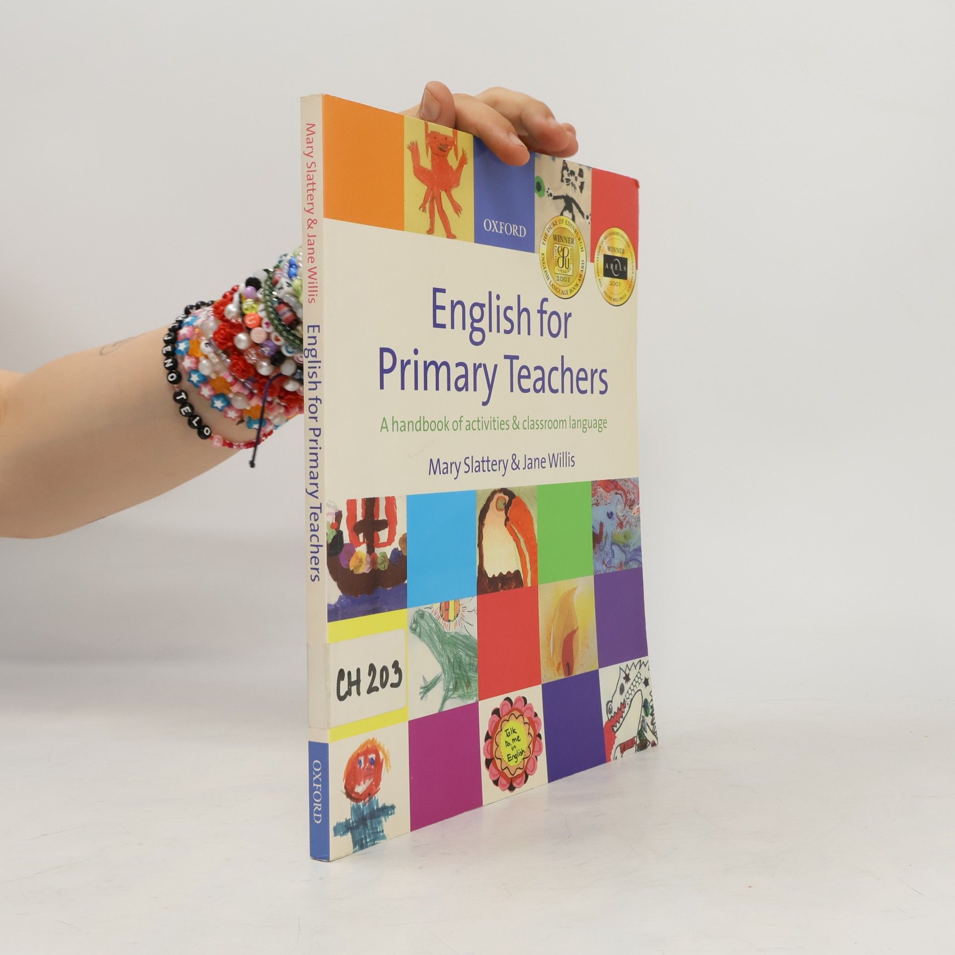 English for primary teachers : a handbook of activities and classroom language