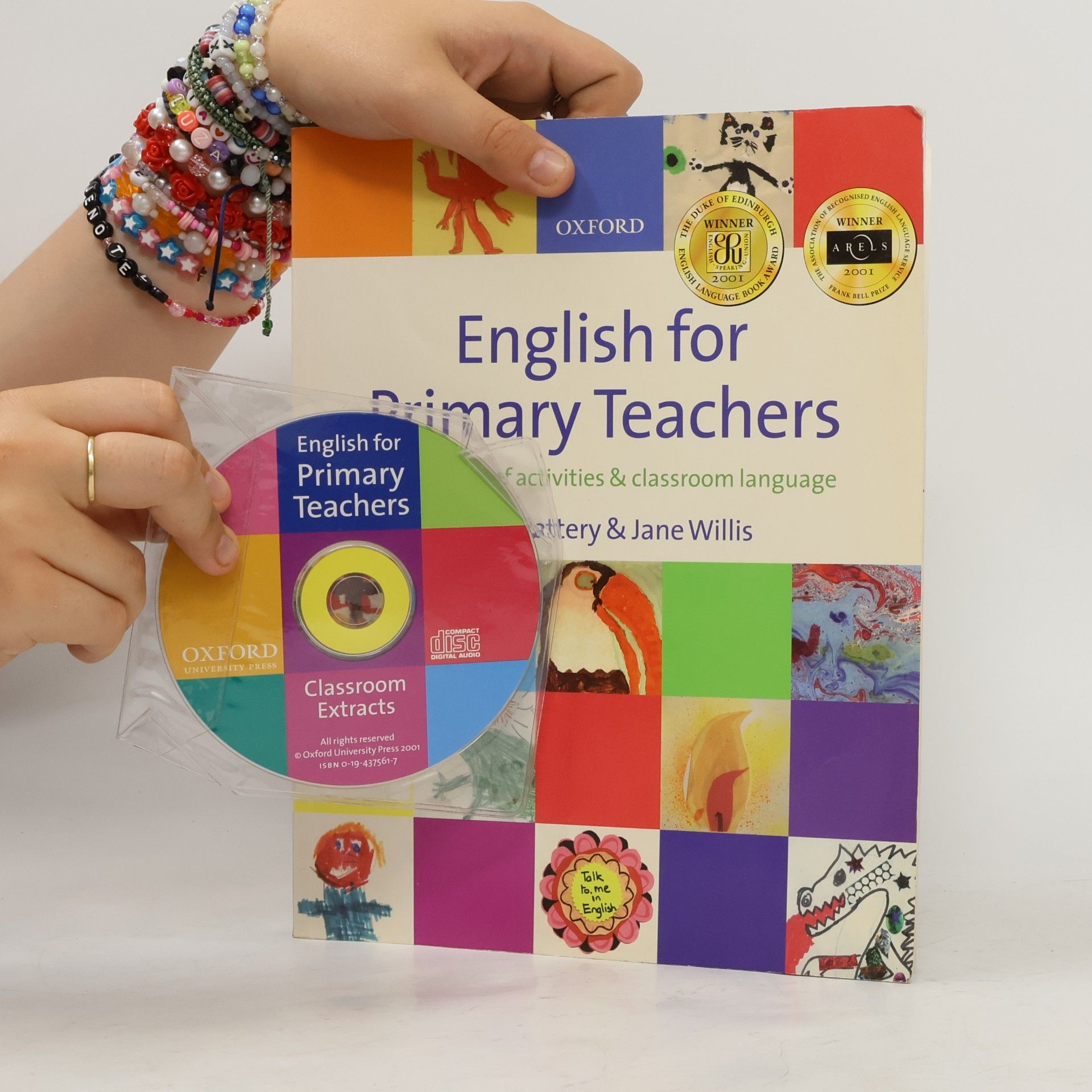 Mary Slattery English for primary teachers : a handbook of activities and classroom language