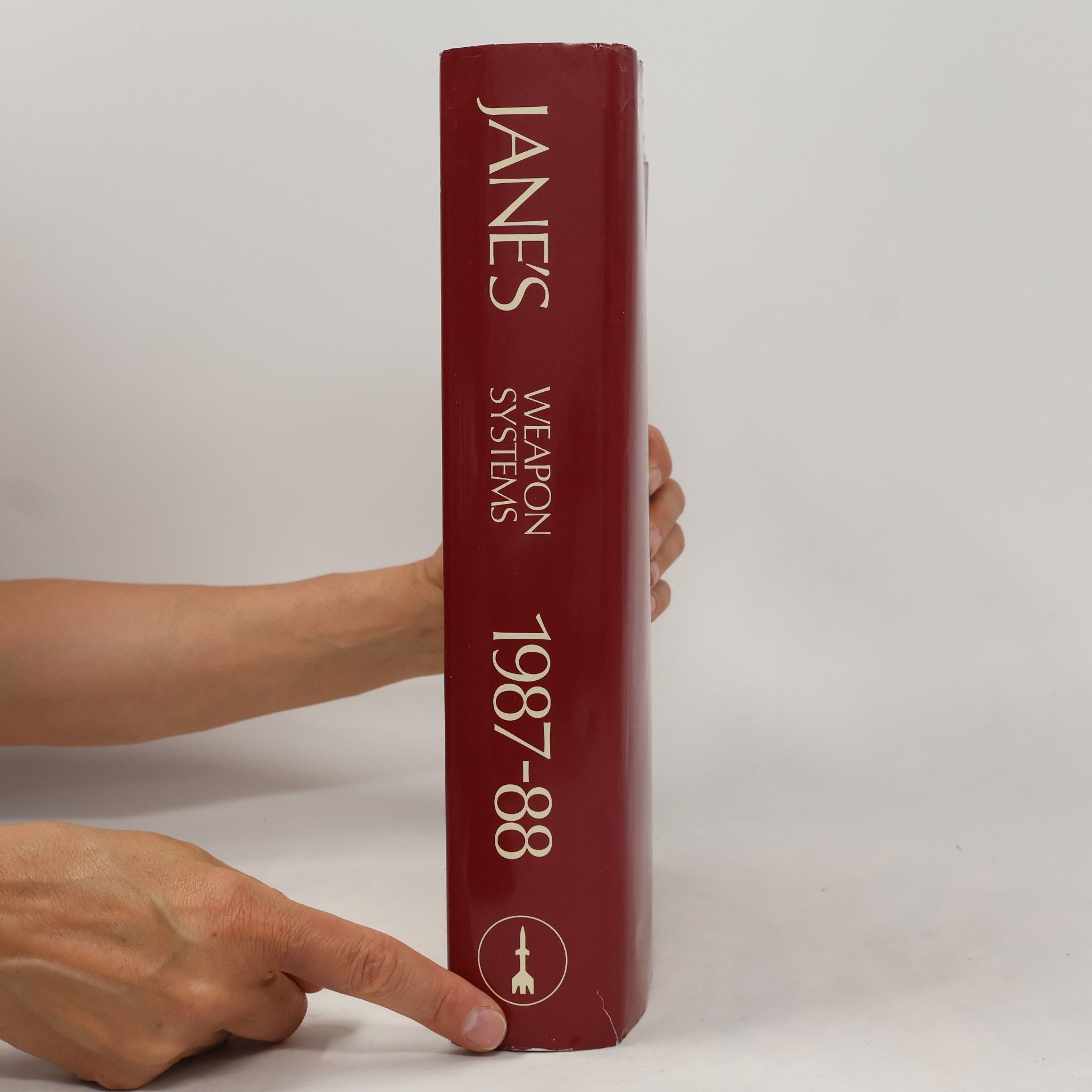 Bernard Blake Jane's Yearbooks: Jane's Weapon Systems 1987-88 - Eighteenth Edition