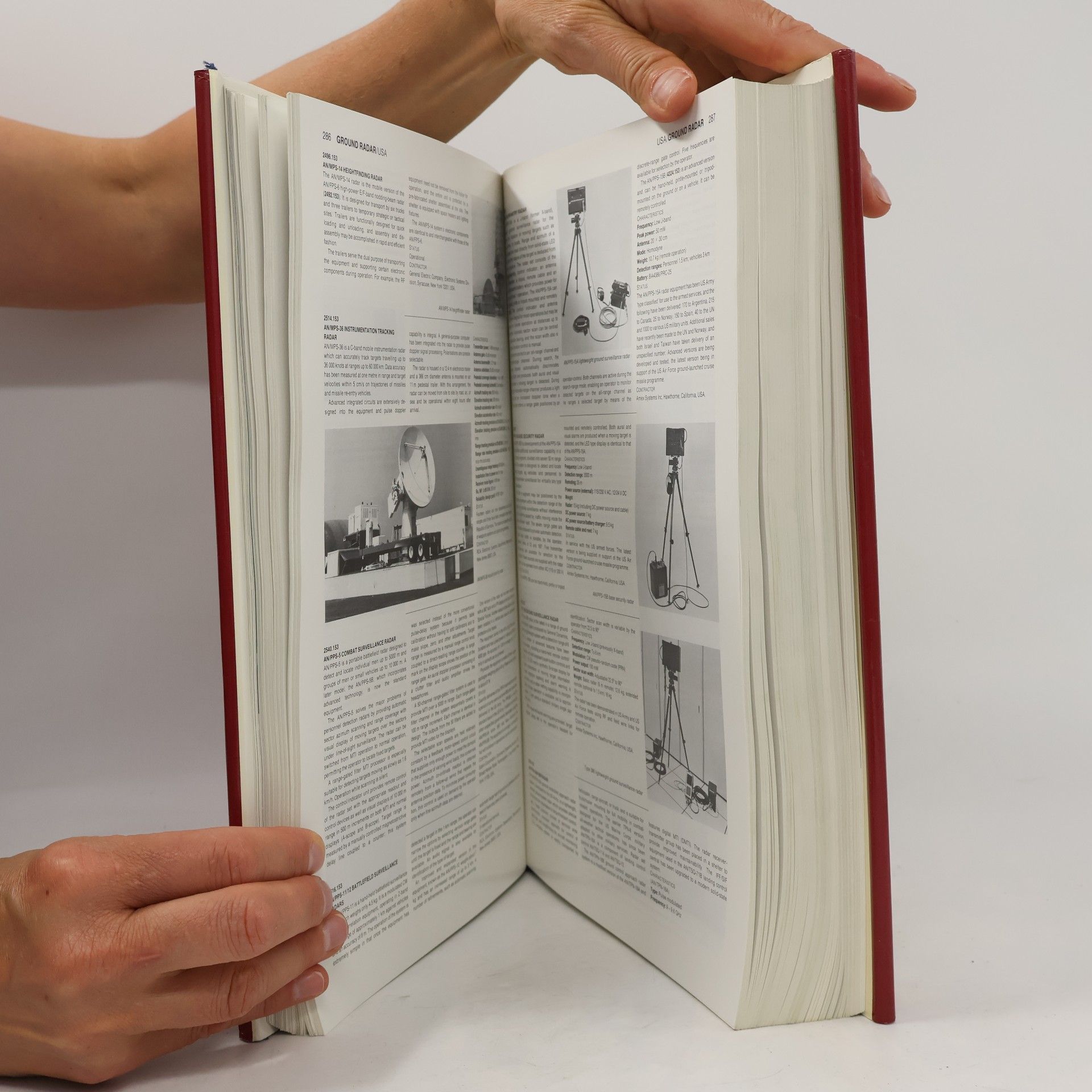 Bernard Blake Jane's Yearbooks: Jane's Weapon Systems 1987-88 - Eighteenth Edition
