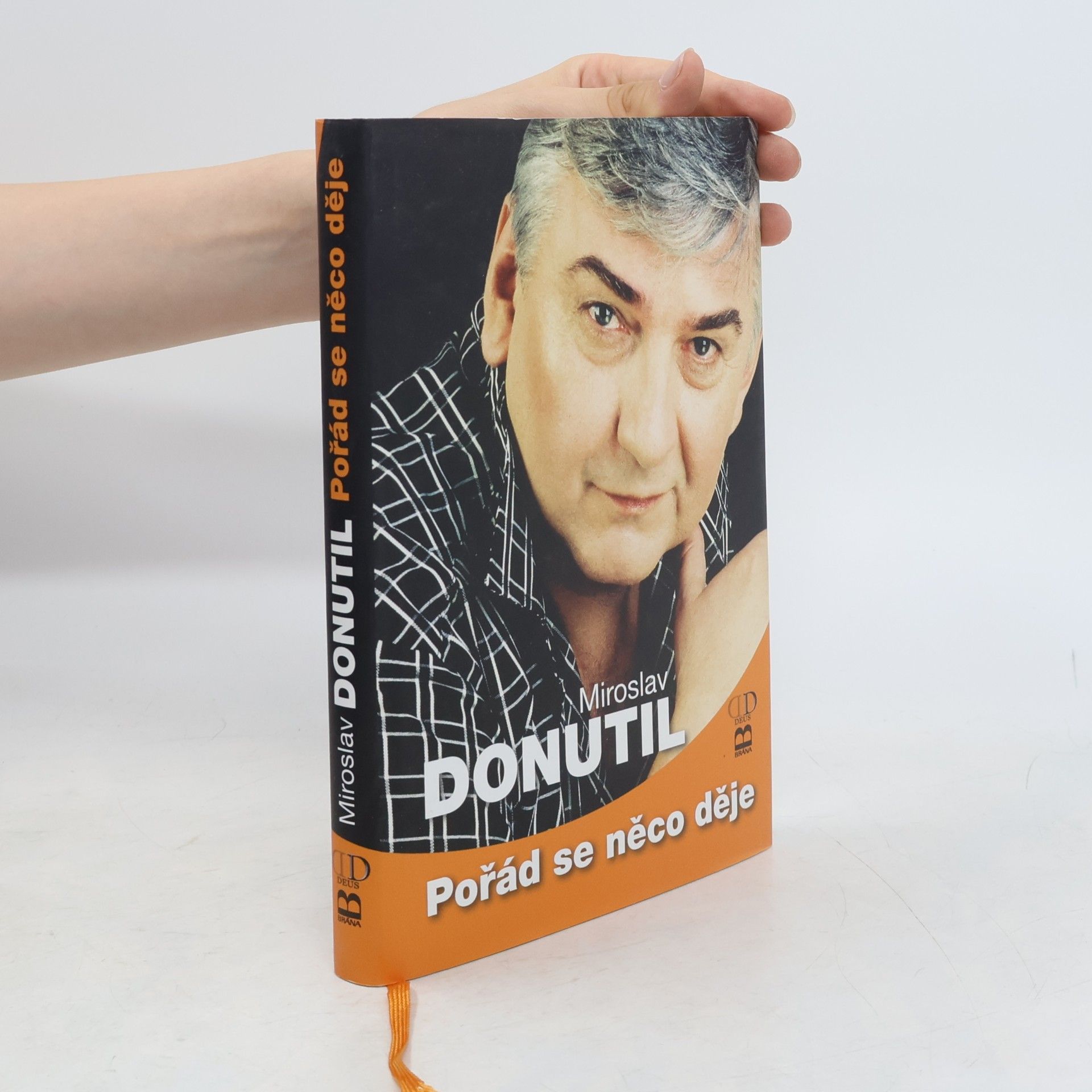 Miroslav Donutil Pořád se něco děje