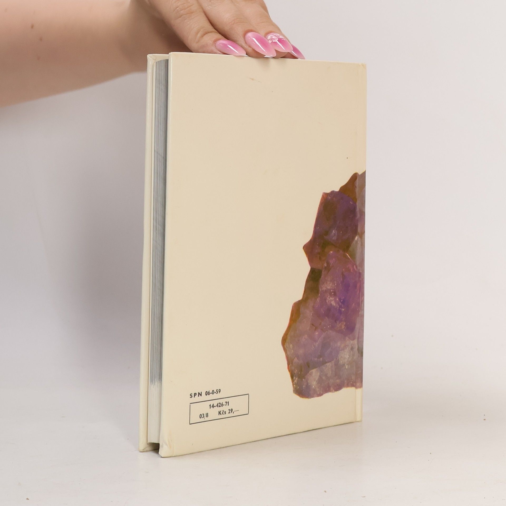 Karel Tuček Kapesní atlas nerostů a hornin