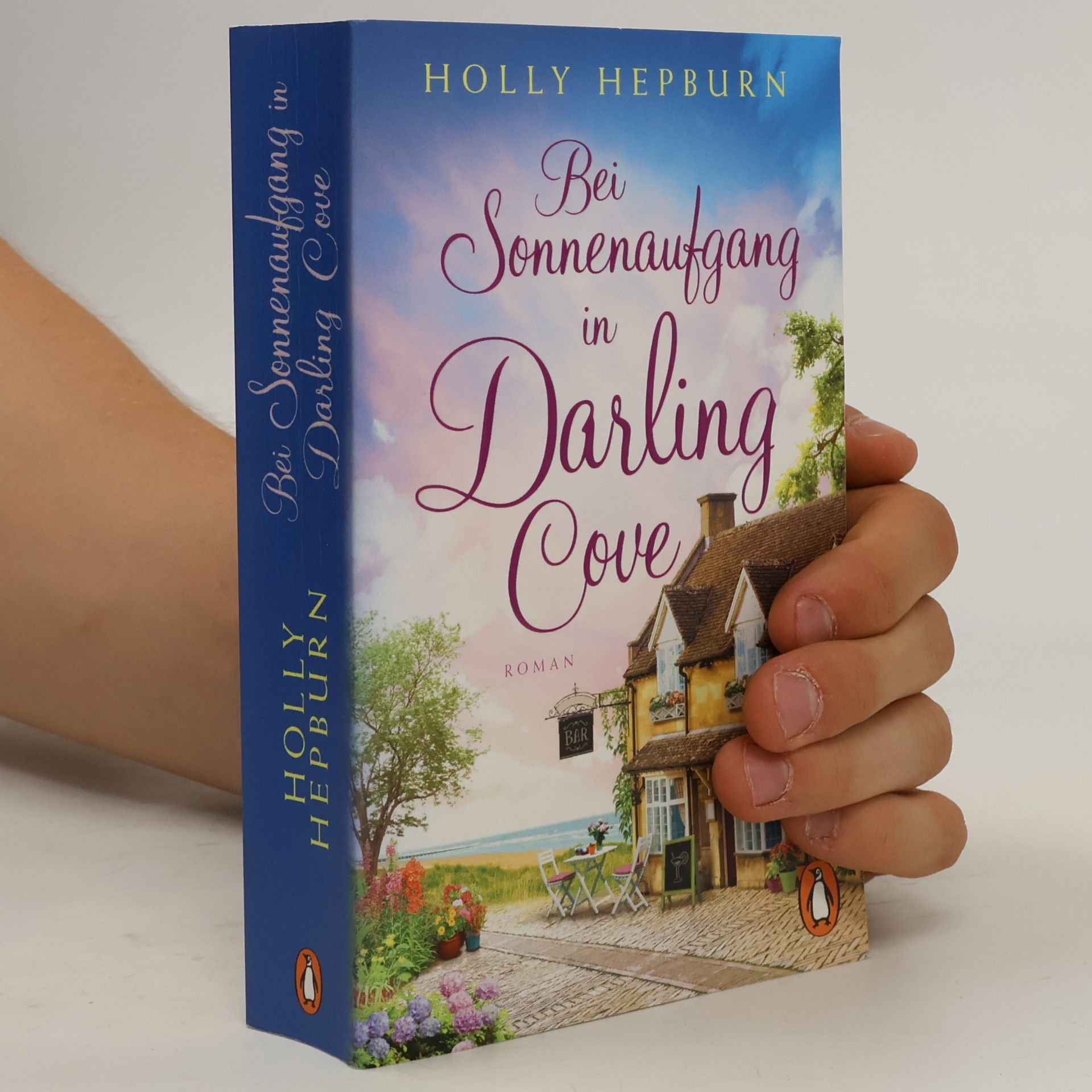 Holly Hepburn Bei Sonnenaufgang in Darling Cove