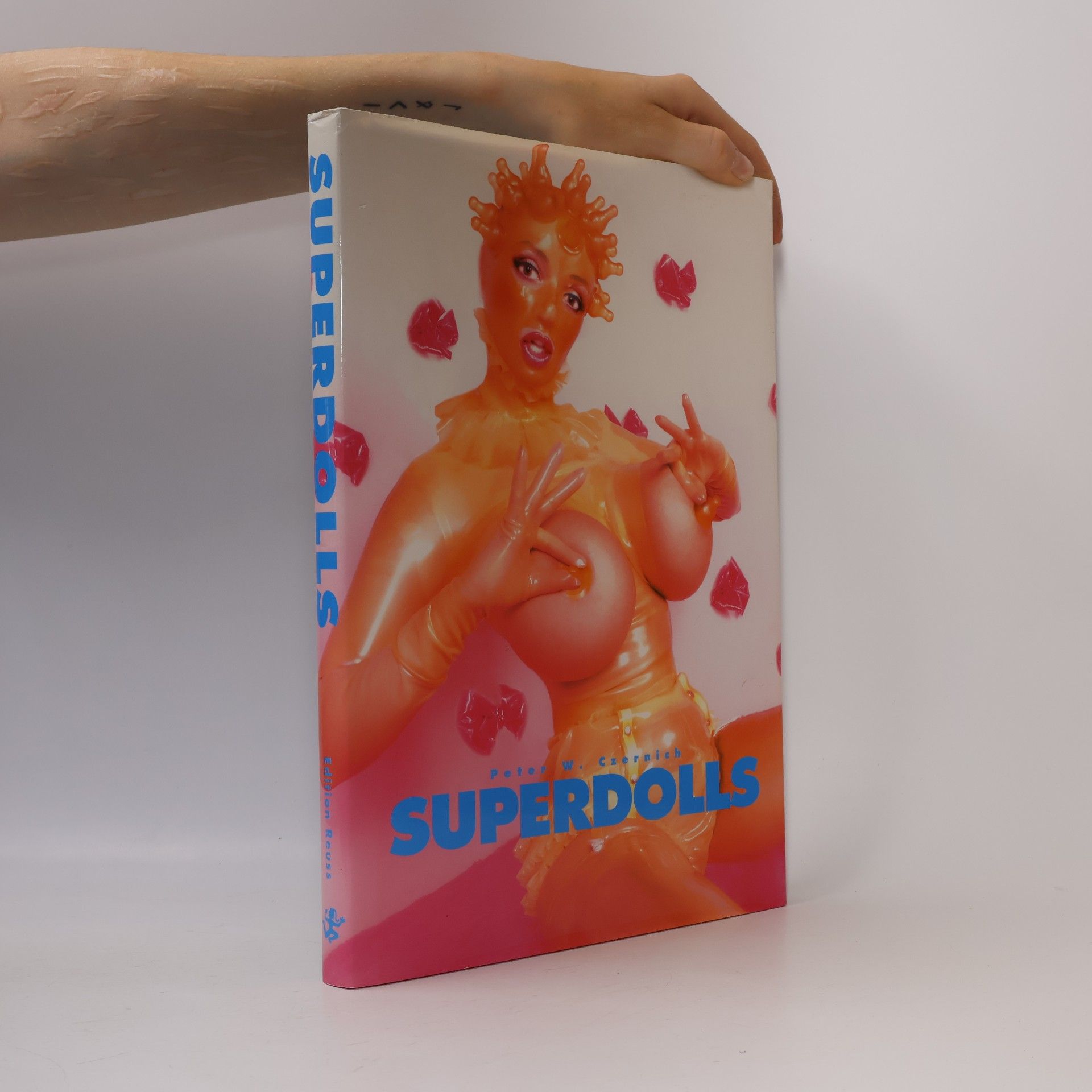 Peter W. Czernich Superdolls