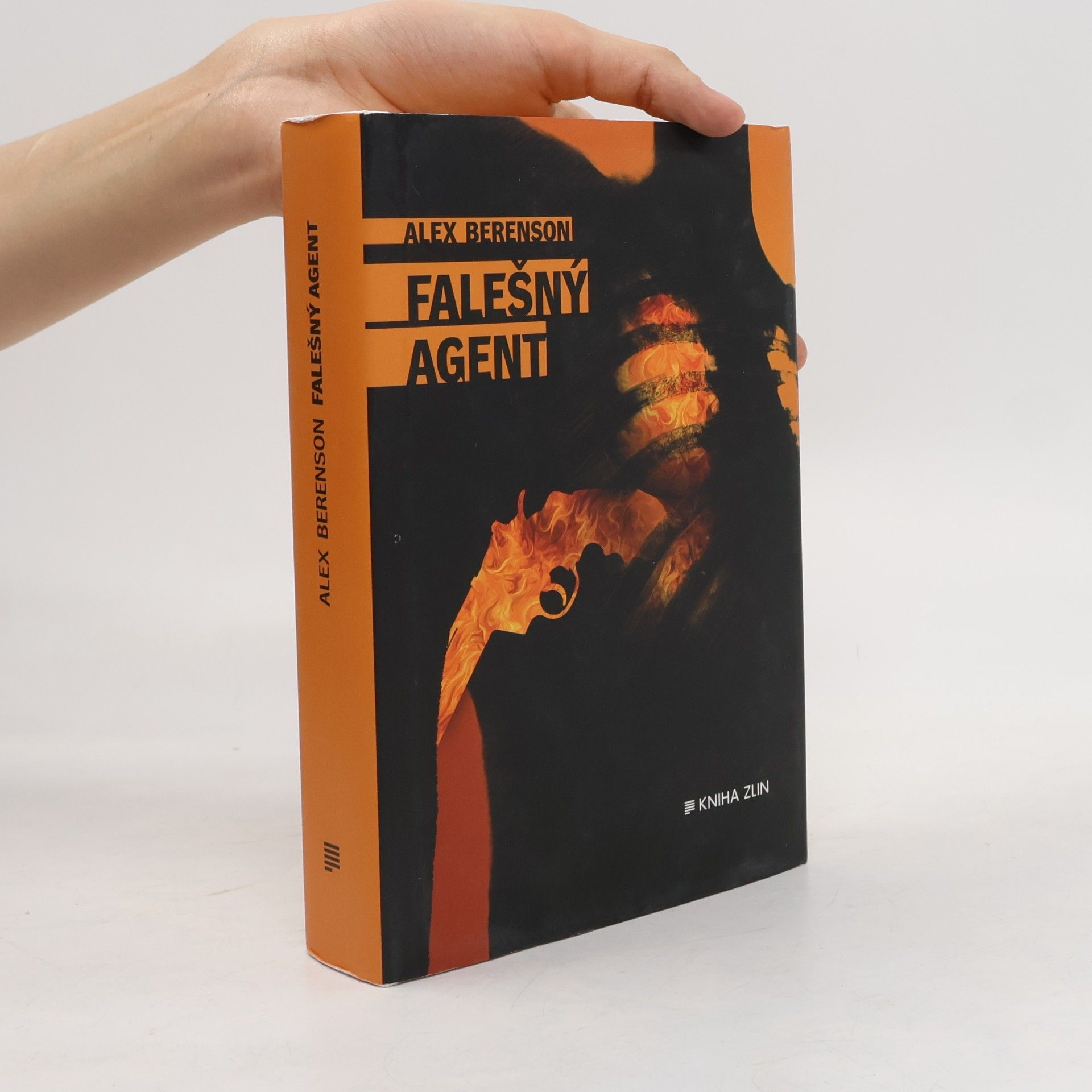 Alex Berenson Falešný agent