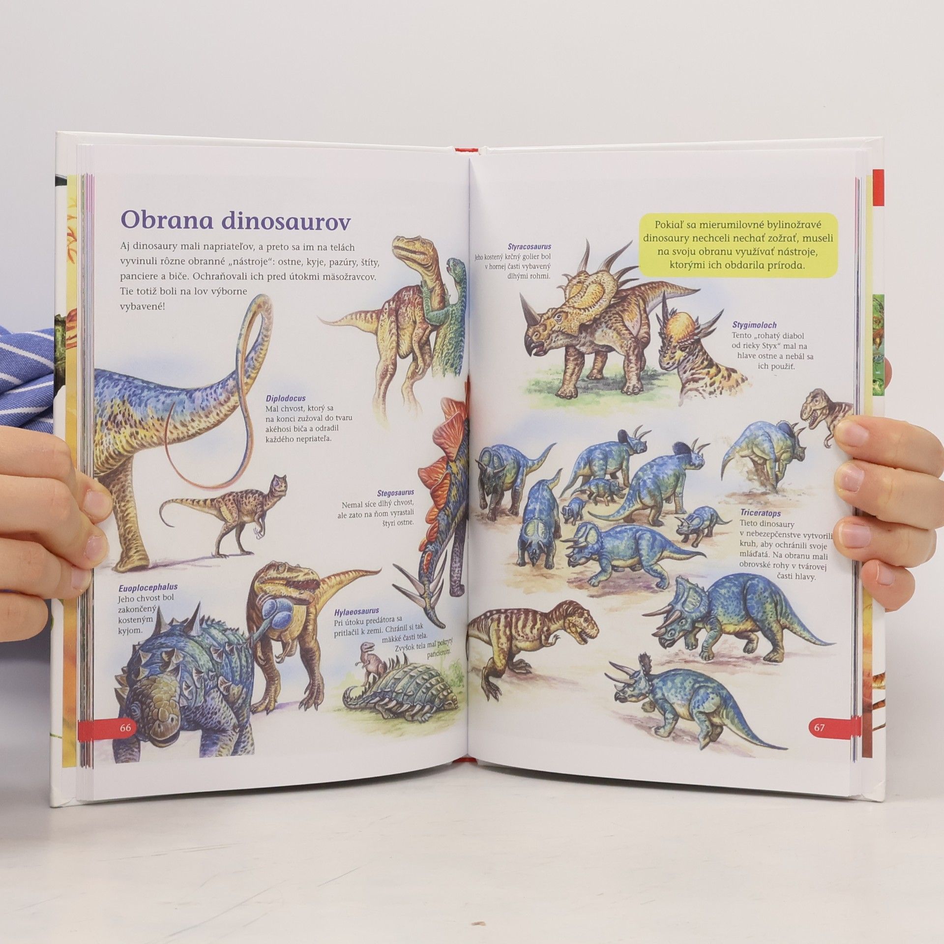 Autores varios Dinosaury
