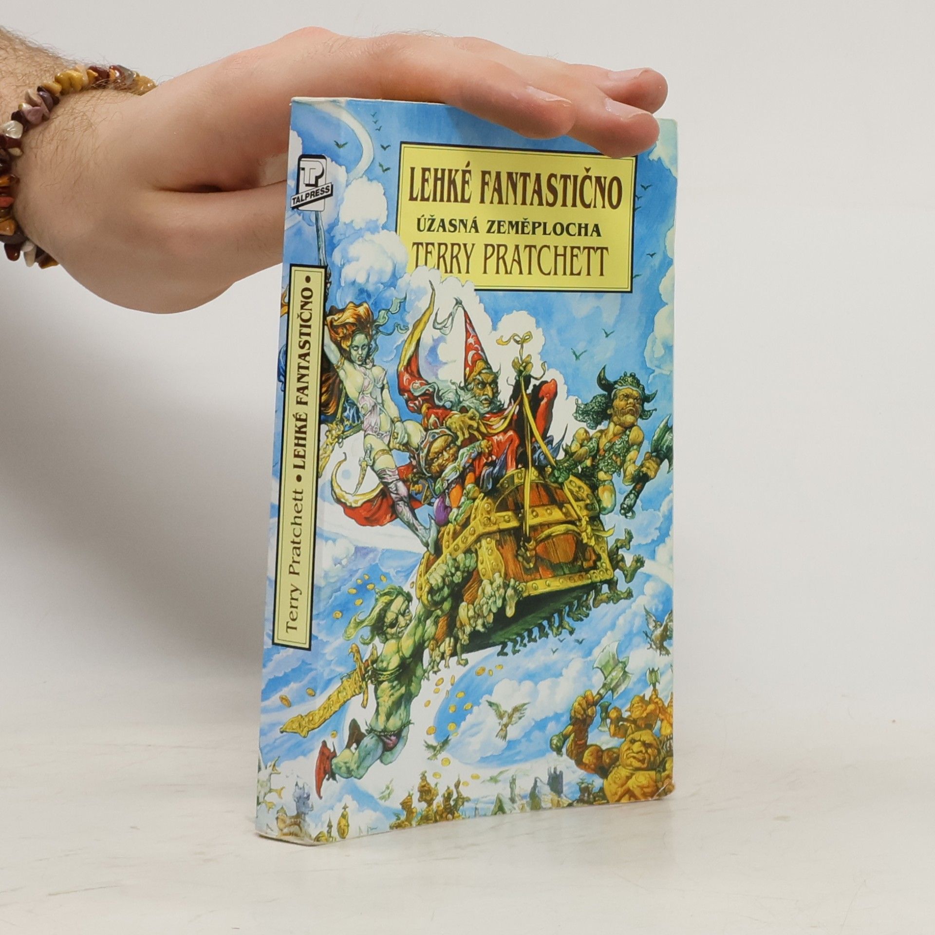 Terry Pratchett Lehké fantastično