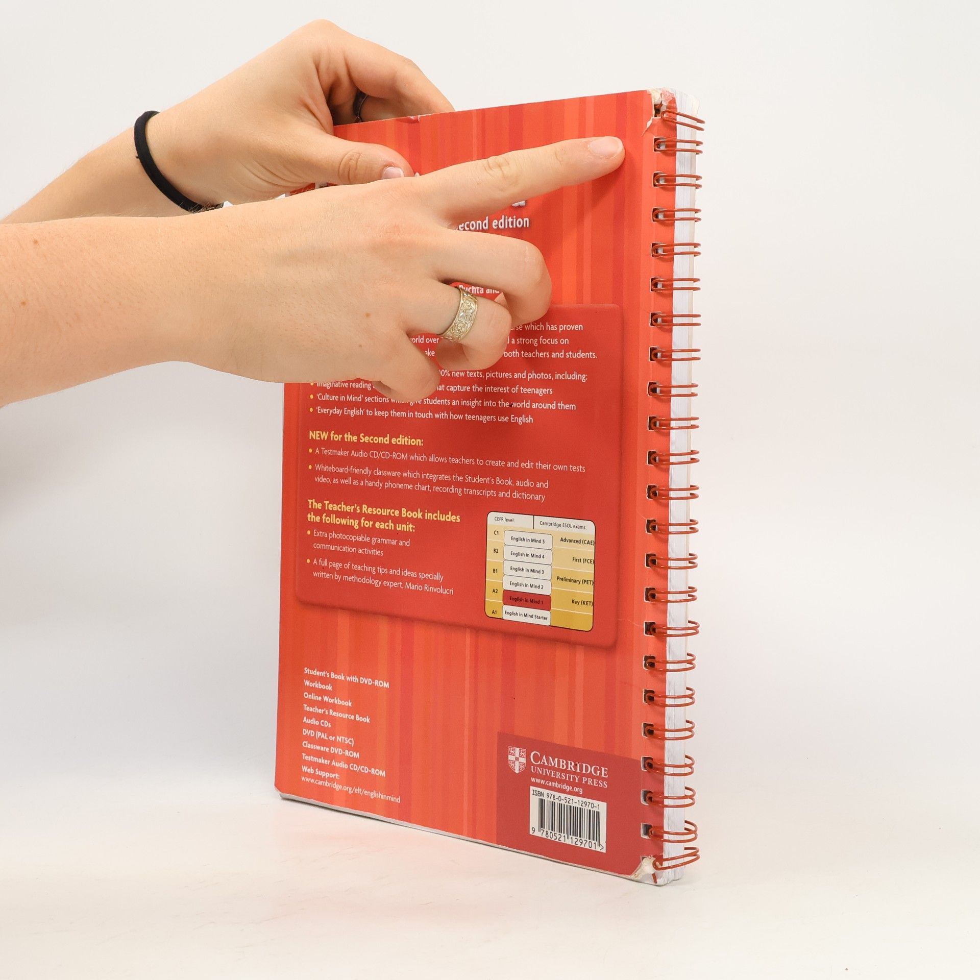 Brian Hart English in Mind Level 1 Teacher's Resource Book