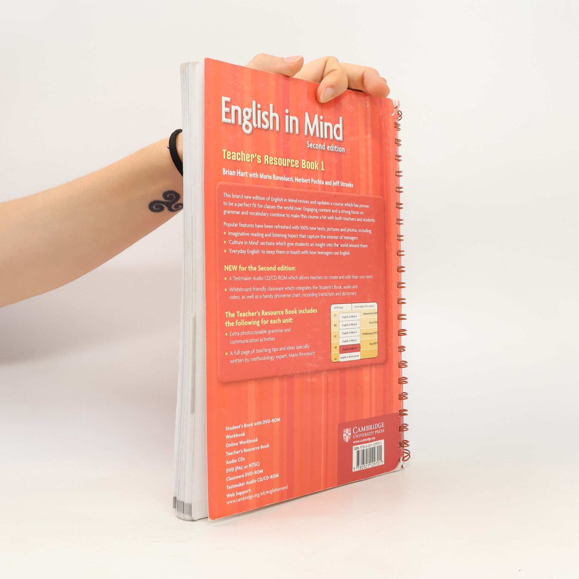 Brian Hart English in Mind Level 1 Teacher's Resource Book