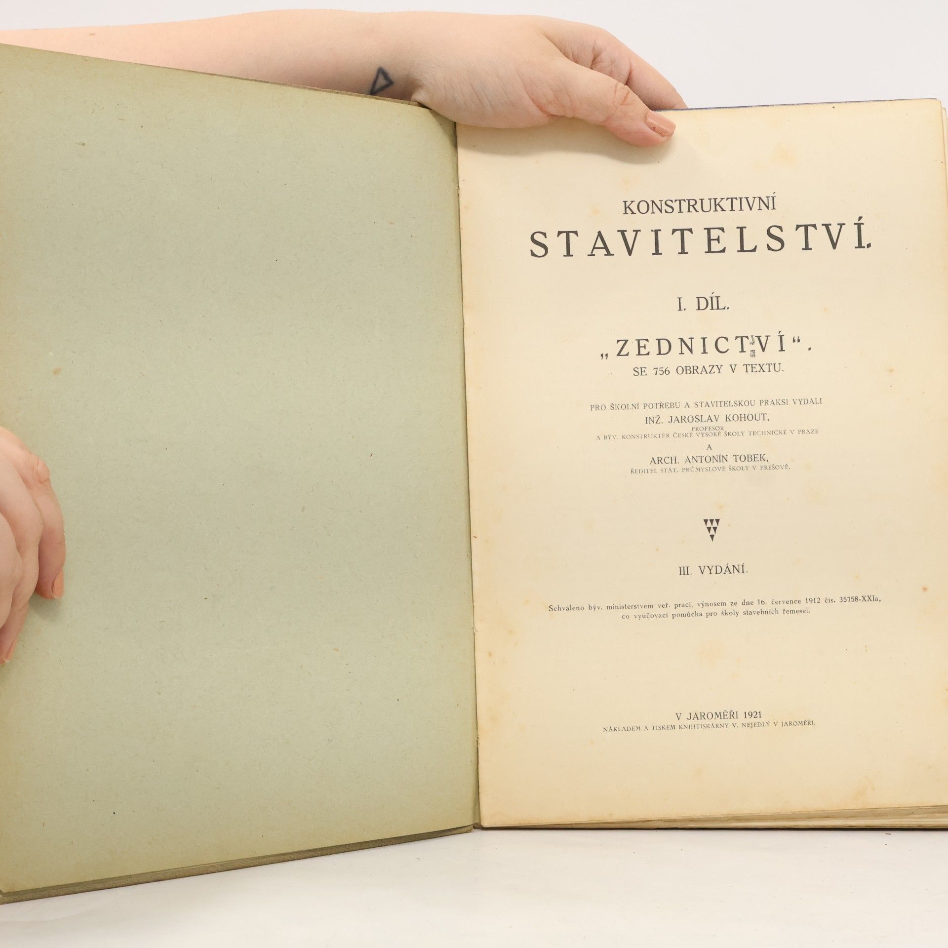 Jaroslav Kohout Konstruktivní stavitelství I. díl. Zednictví