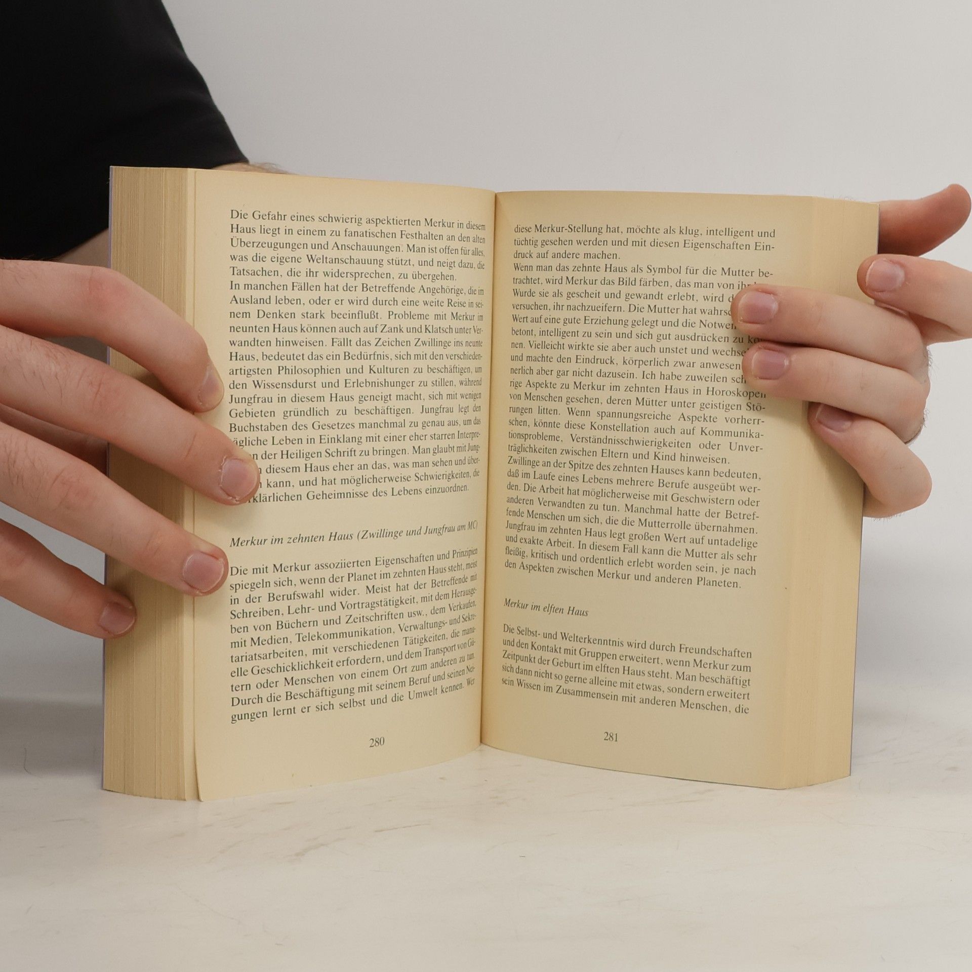 Howard Sasportas Astrologische Häuser und Aszendenten. Vorw. v. Liz Greene