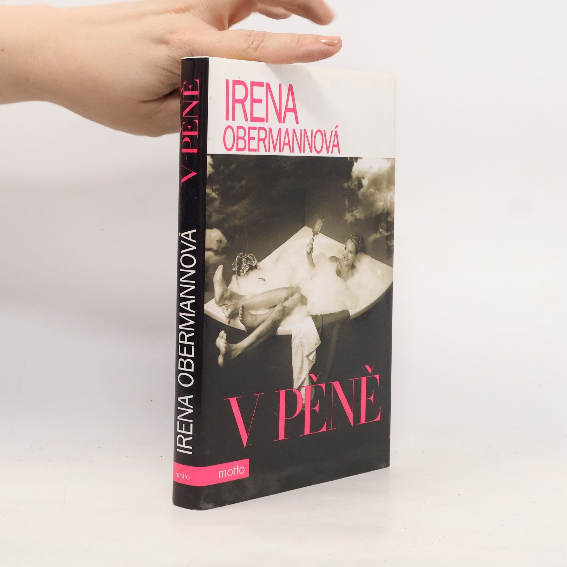 Irena Obermannová V pěně