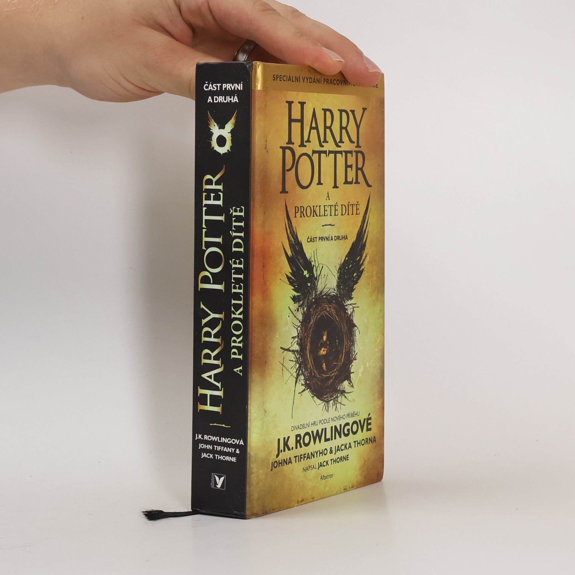 Jack Thorne Harry Potter a prokleté dítě