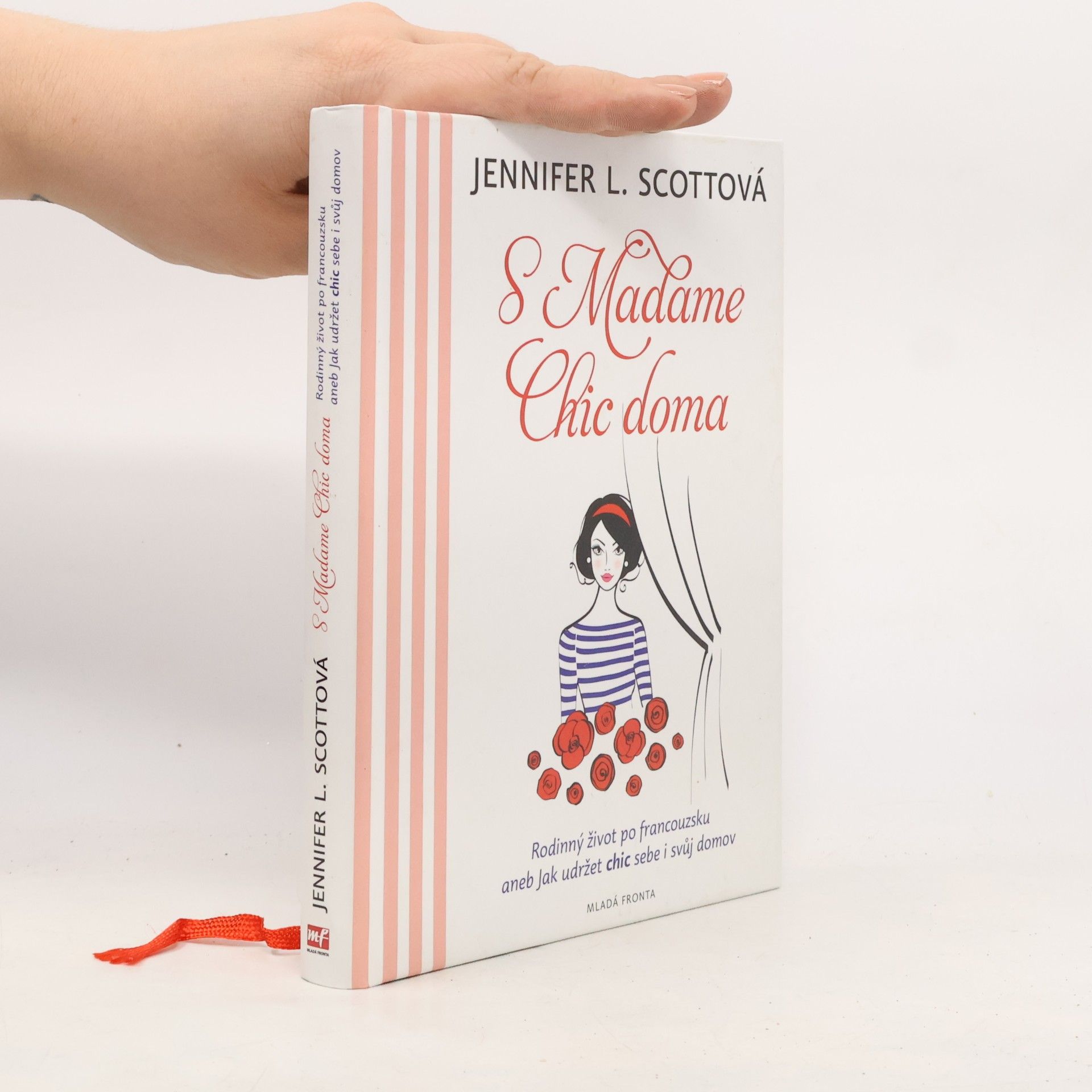 Jennifer L. Scott S Madame Chic doma