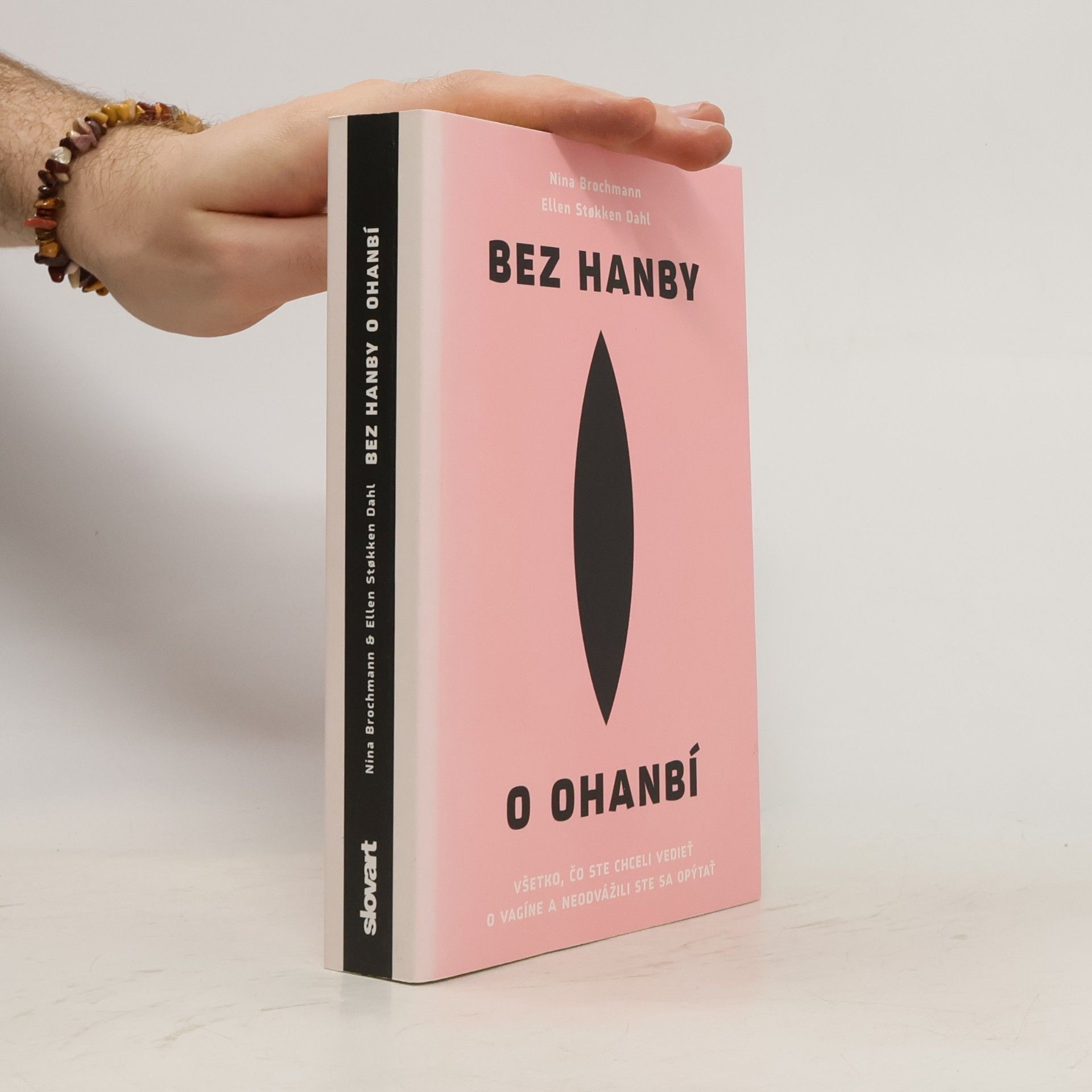 Nina Brochmann Bez hanby o ohanbí