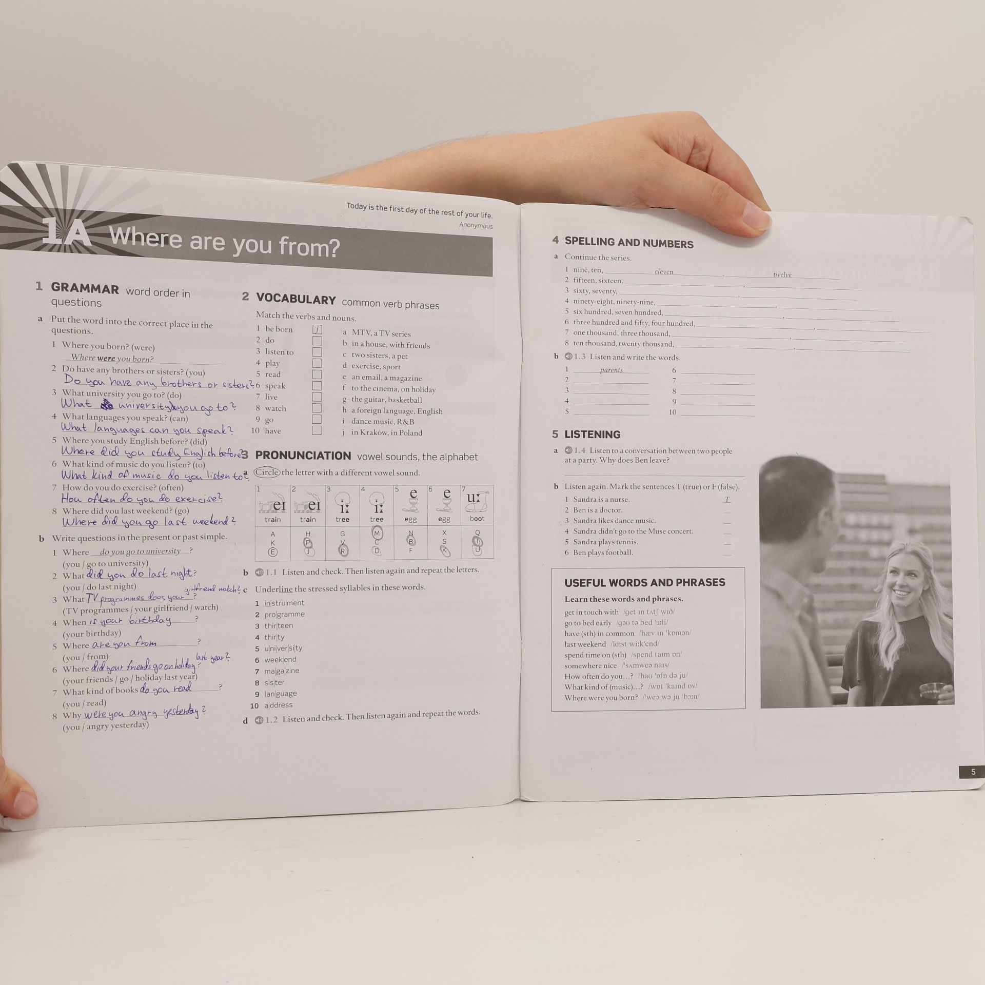 Christina Latham-Koenig English file Pre-intermediate, Workbook with key