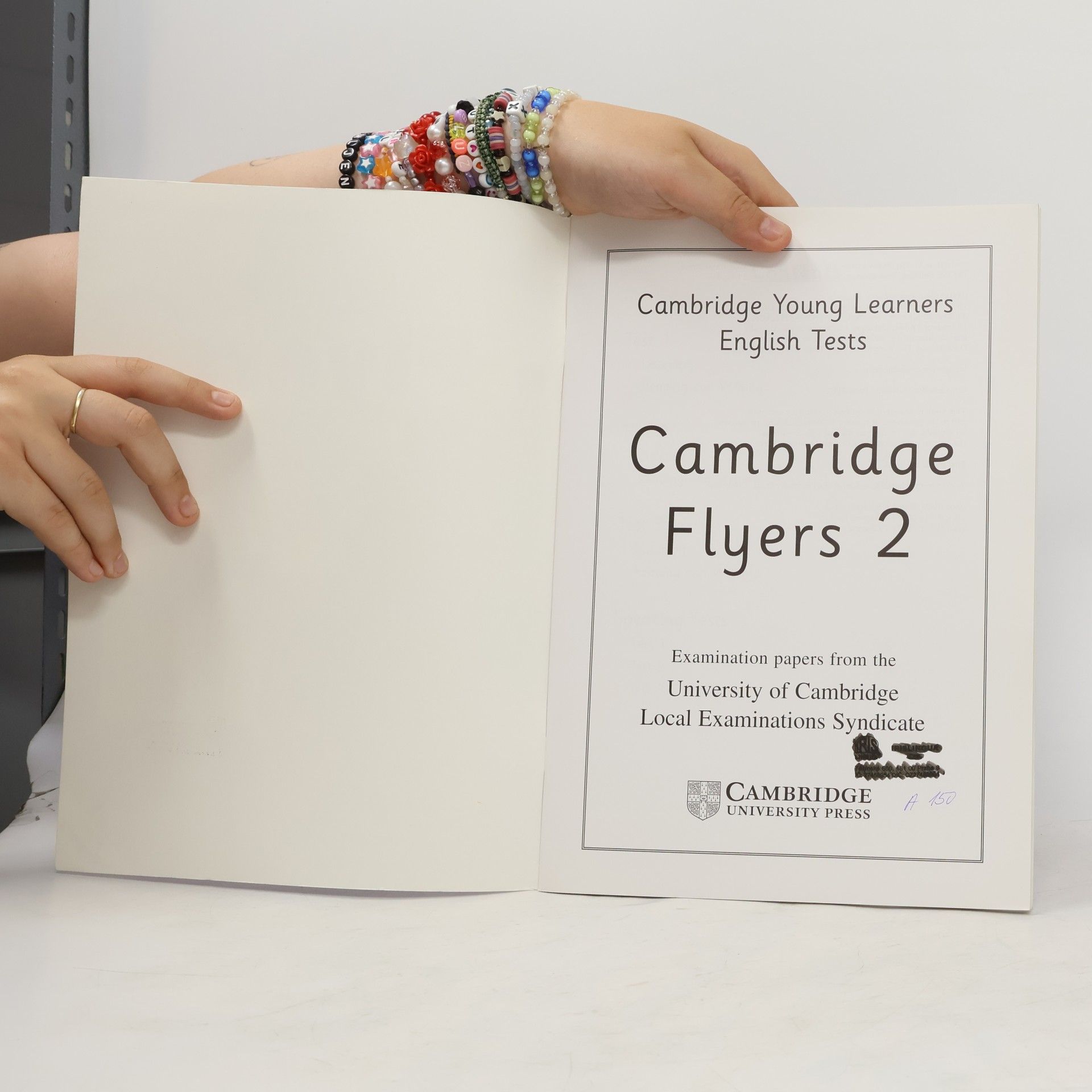 University of Cambridge Local Examinations Syndicate Cambridge Young Learners English Tests: Cambridge Flyers 2 Student's Book