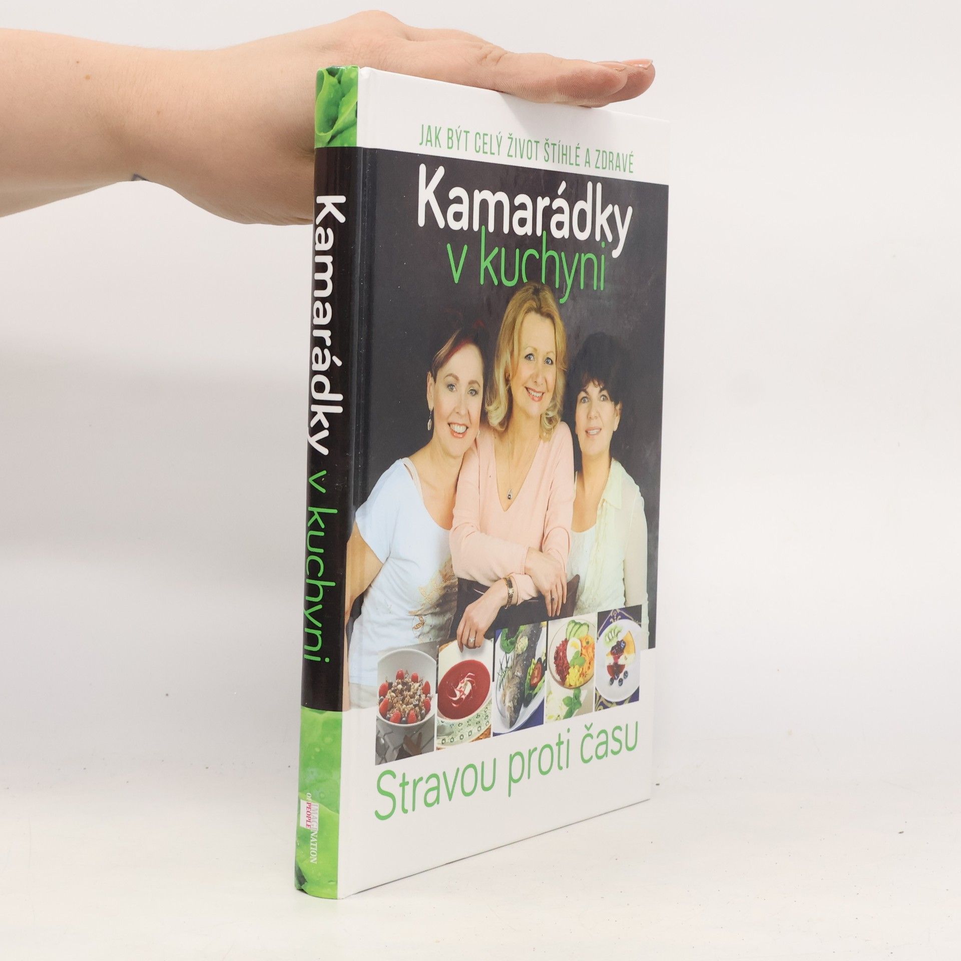 Autores varios Kamarádky v kuchyni